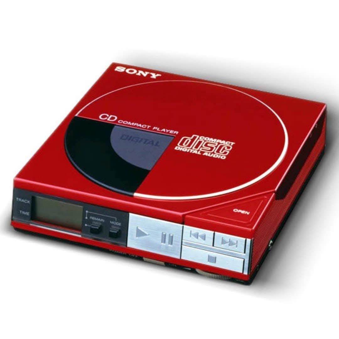 1995年 SONY Discman - Portable CD-Player with GPS. D-901NV。