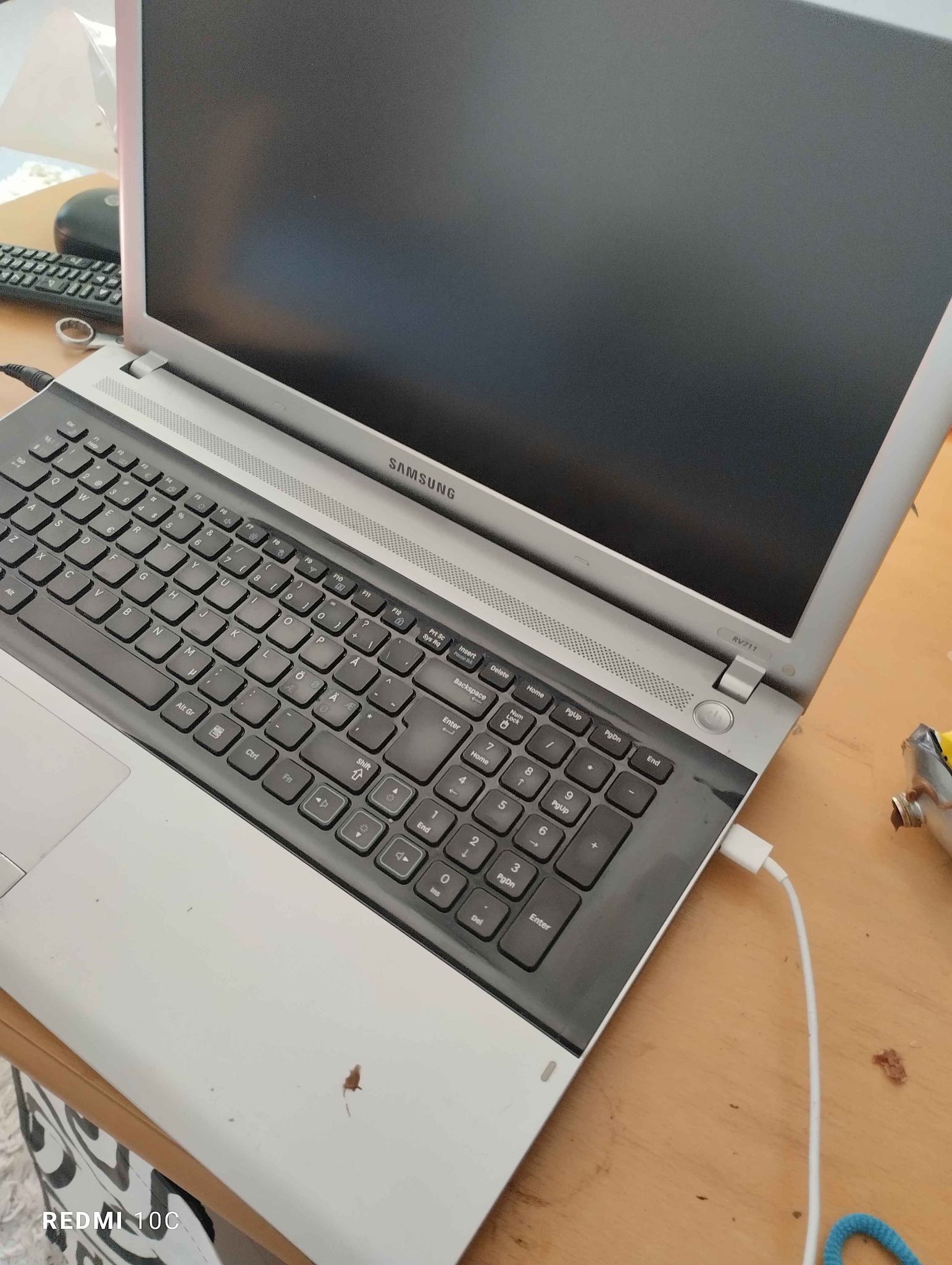 Samsung rv 771 läppäri. - Laptops - Oulu, Finland | Facebook ...