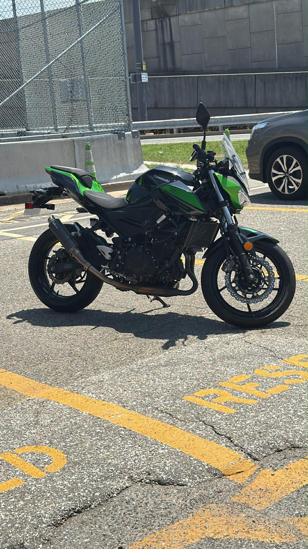 Kawasaki zx12 at Maryland International Raceway