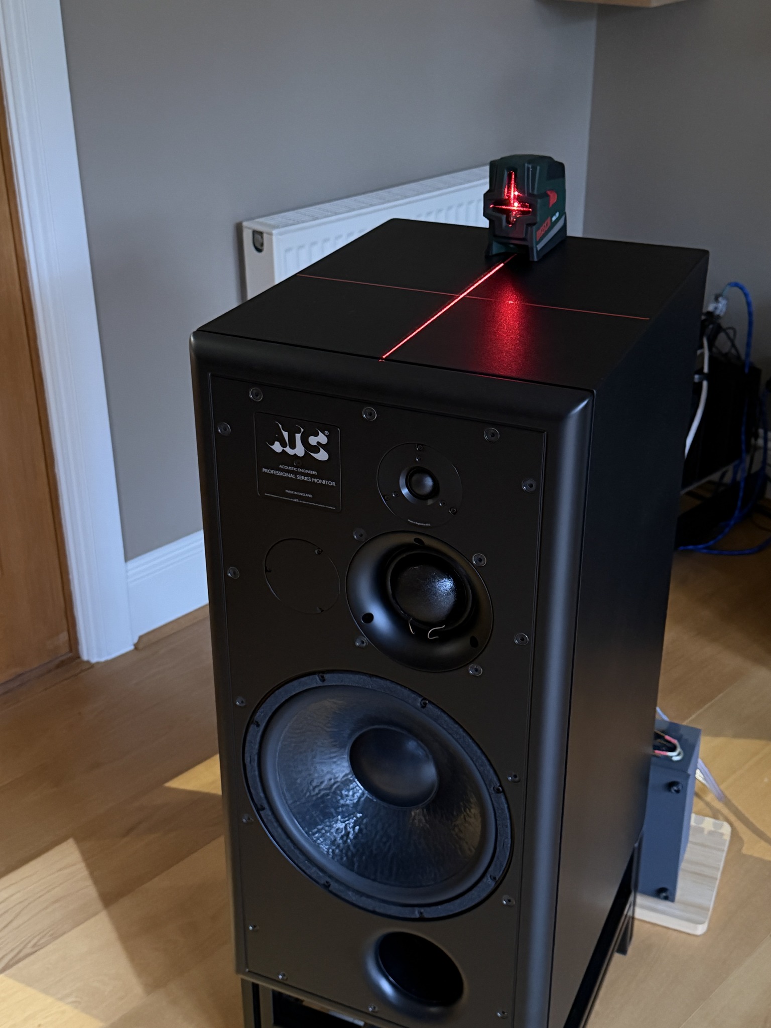 ONKYO Monitor 900