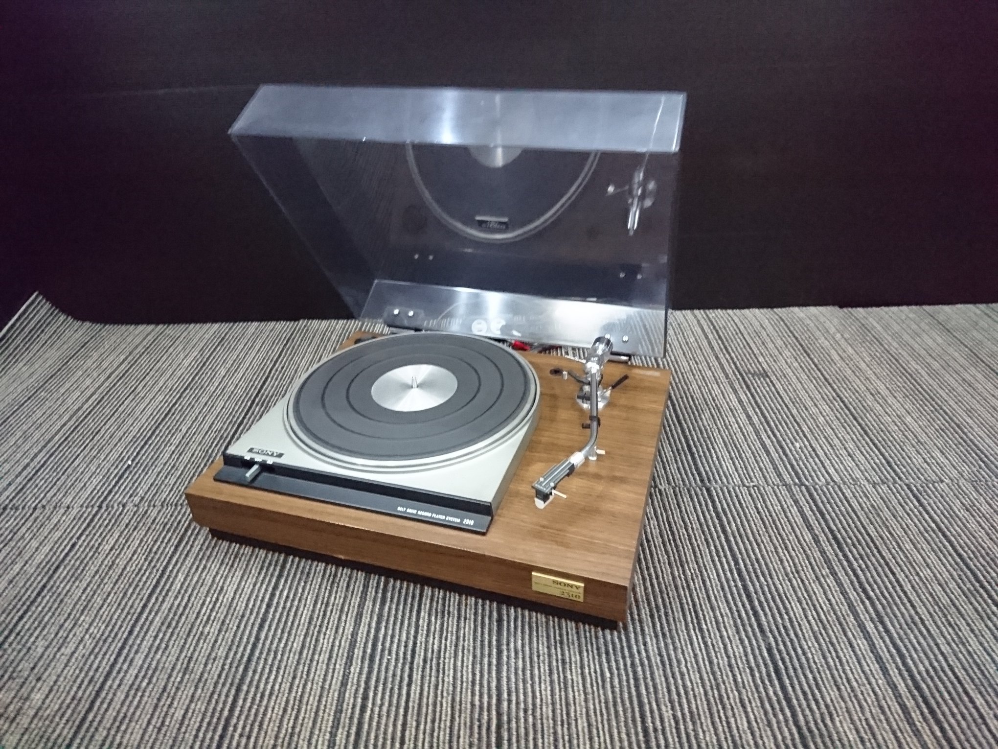 オーディオ修理 株式会社シーエムジェー 修理完了品 修理実績例 Sony レコードプレーヤー Ps 2310 Http Www Chmj Co Jp Facebook