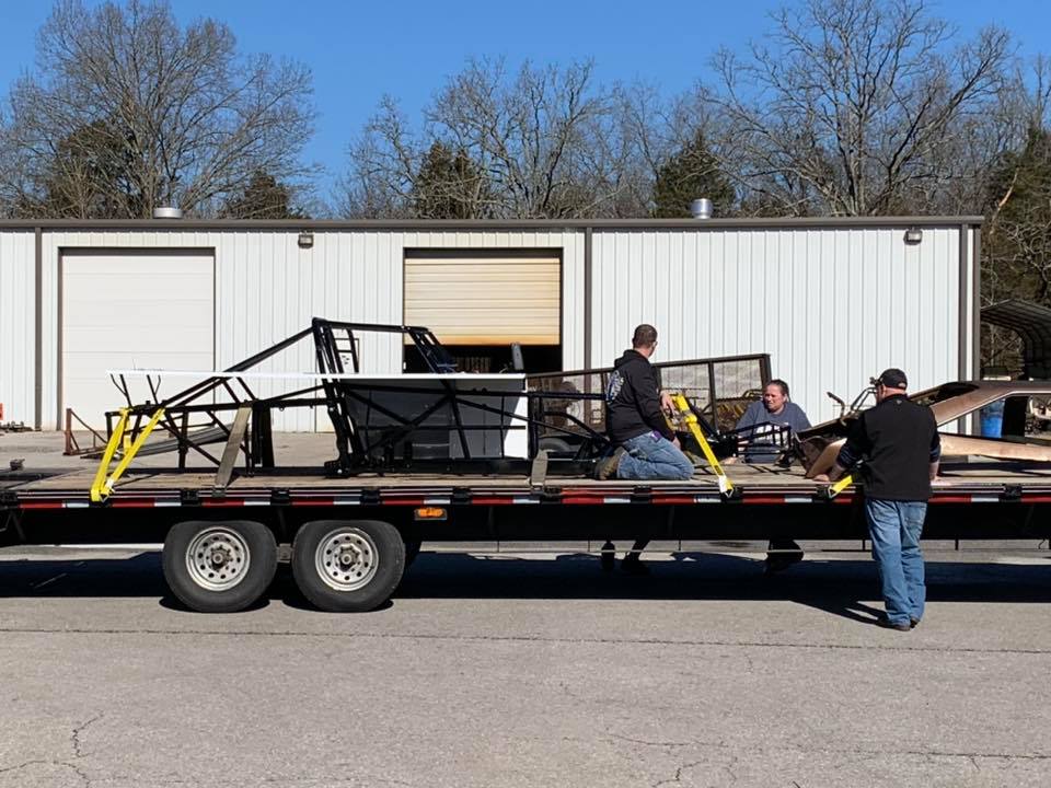 Shaw Race Cars - Another beauty loaded up and headed out....