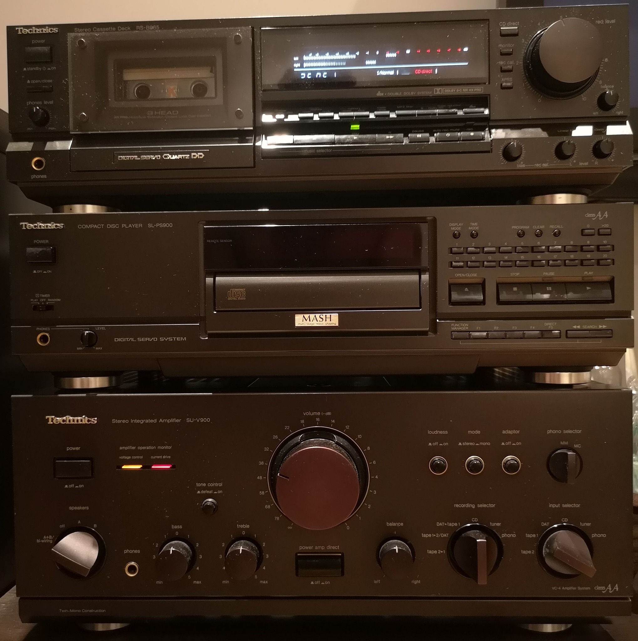 TECHNICS SB-F75 Technics Honeycomb Disc Speaker System SBEF75 © ٥