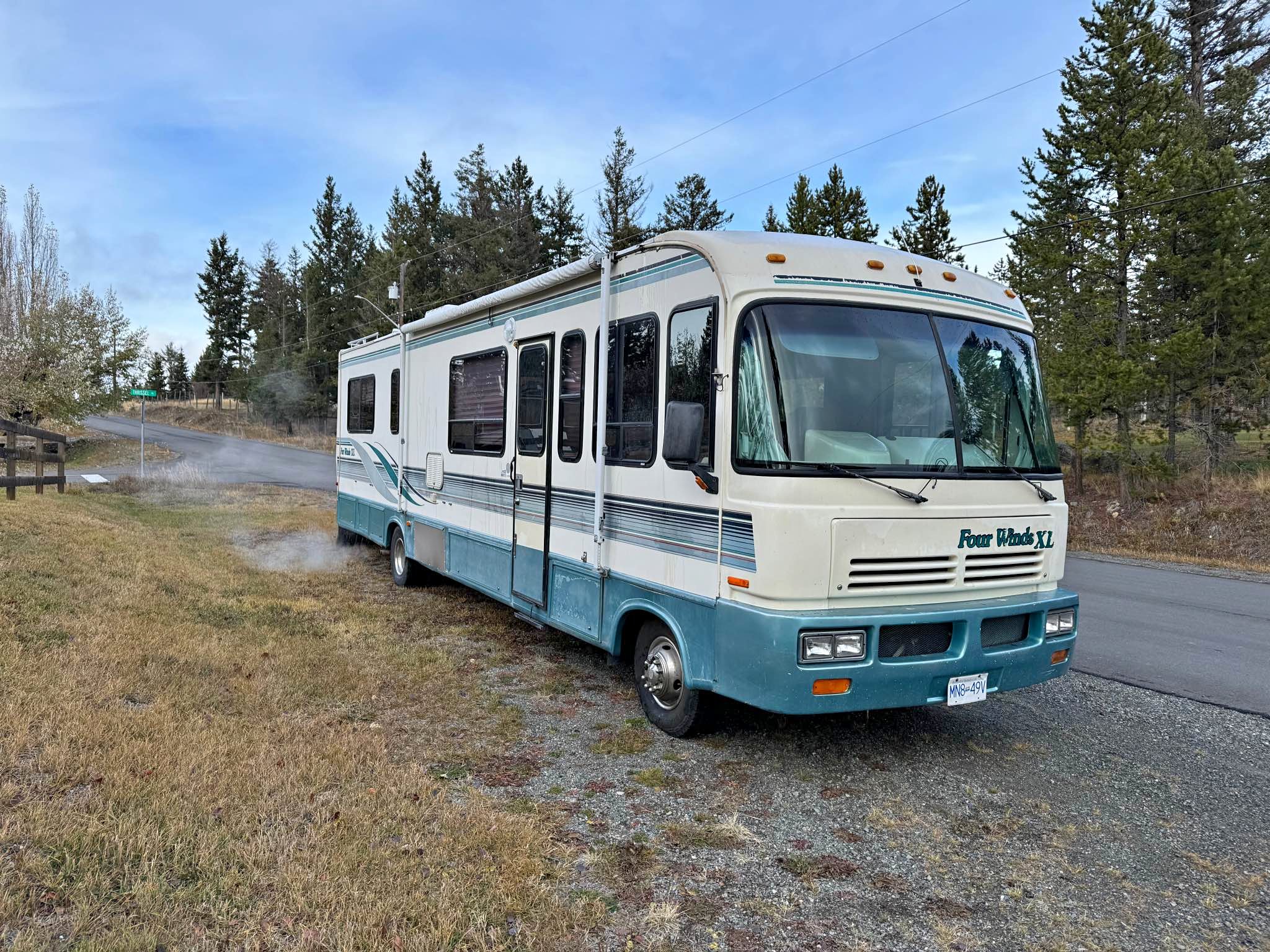 1993 Four Winds 35 foot class A - RVs & Campers - Savona, British ...