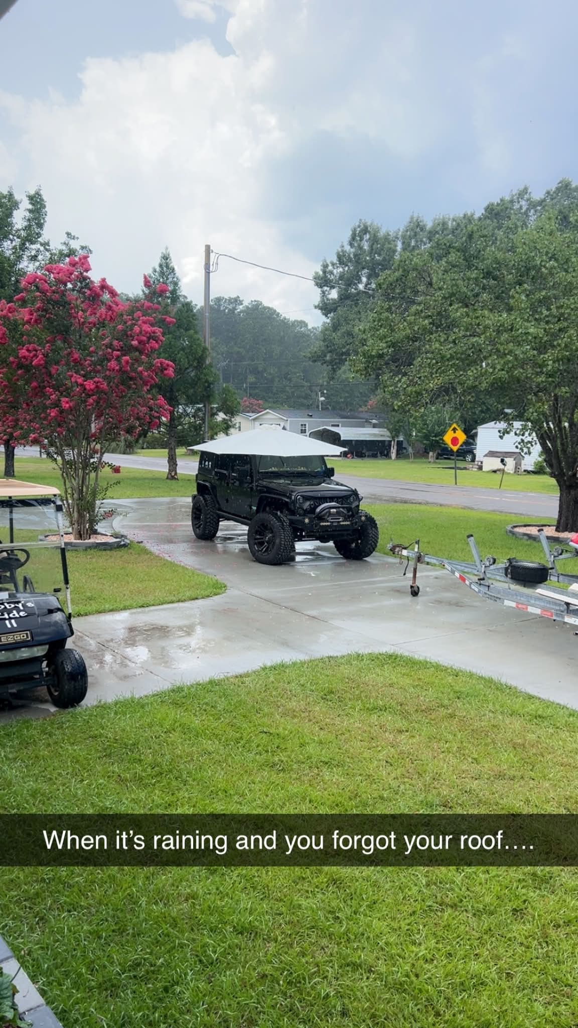 jeep patio umbrella FOLDABLE or bumping into the holder Jeep 58" Golf Umbrella