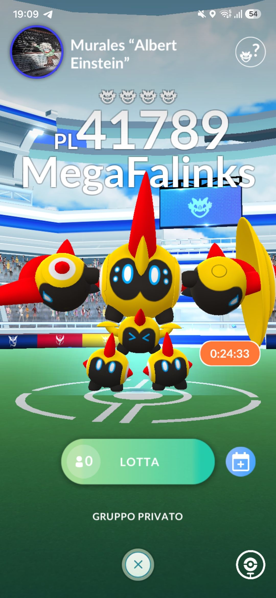 894483593918