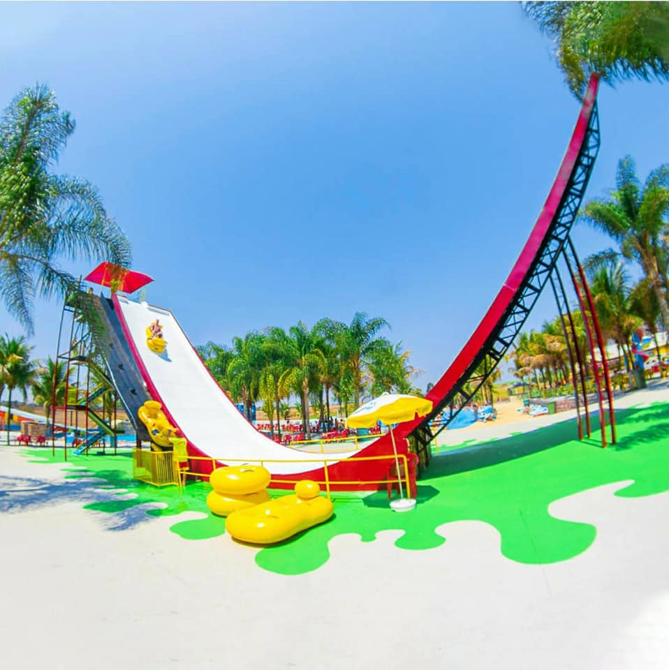 ☀️ Parque Aquático - Castelo Park... - Gold Tour - Trip