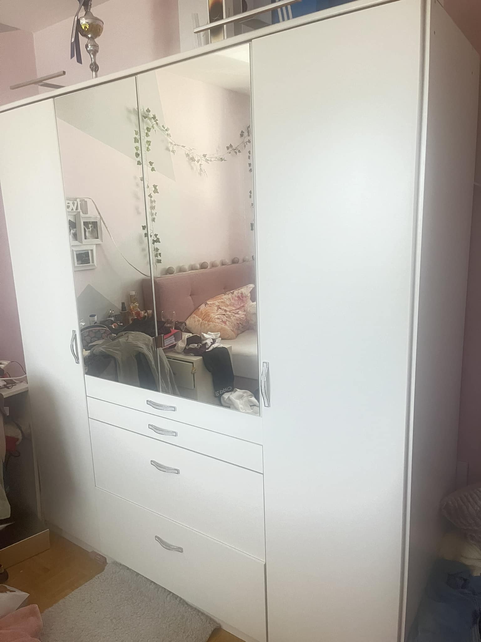 Kleiderschrank zu verschenken 180 cm breit, in Spittal, Selbstabholung