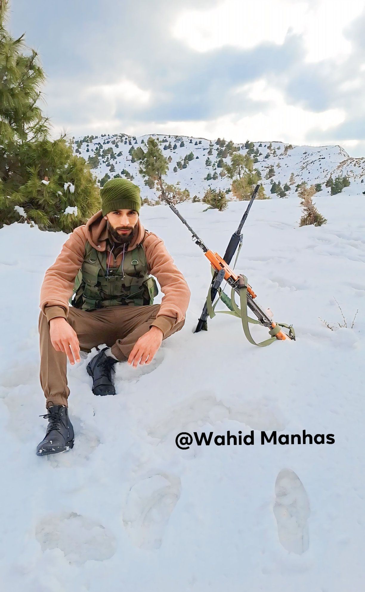 Wahid - 𝗦𝗻𝗼𝘄𝗳𝗮𝗹𝗹 𝗶𝘀 𝗻𝗮𝘁𝘂𝗿𝗲’𝘀 𝘄𝗮𝘆 𝗼𝗳 𝗿𝗲𝗺𝗶𝗻𝗱𝗶𝗻𝗴 𝘂𝘀 𝗵𝗼𝘄 𝗺𝗮𝗴𝗶𝗰𝗮𝗹 𝘀𝗶𝗹𝗲𝗻𝗰𝗲 ...