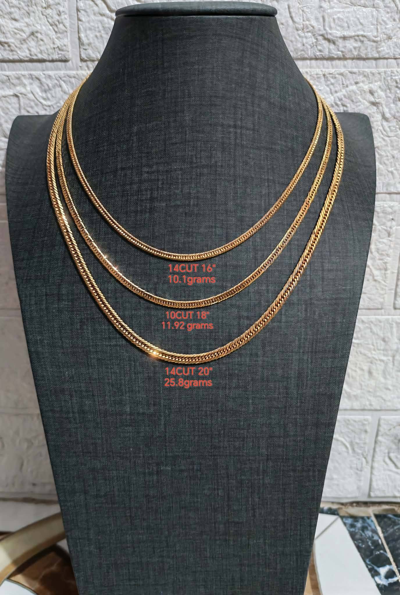 JAPAN GOLD K18 Necklace (second hand/used)