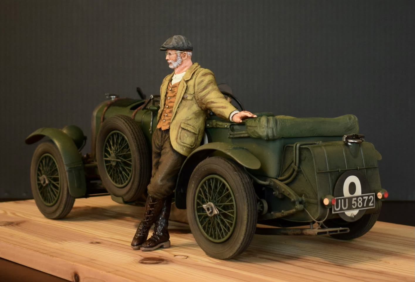 Airfix ベントレー　1930 Bentley 4.5 Litre 1/12 1/12 AIRFIX [ 1930 Bentley 4.5 Litre ] & Scratch figure.