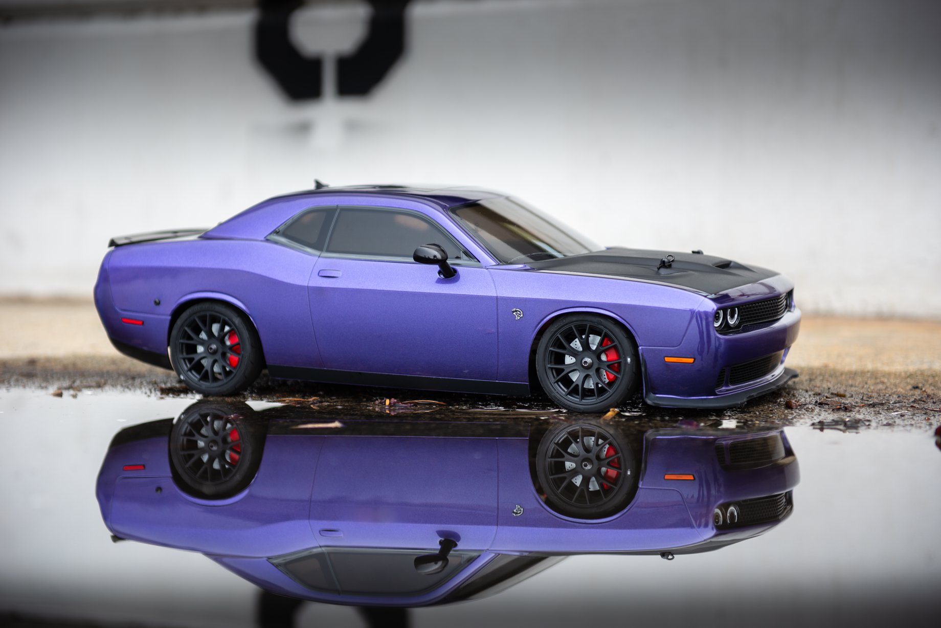 Kyosho Fazer Mk2 Dodge Challenger SRT model