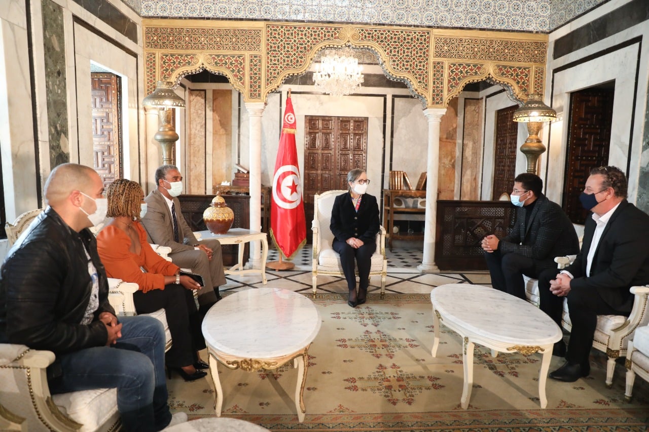 رئيسة الحكومة تستقبل البطل أيوب الحفناوي والبطلة غفران بالخير استقبلت ...