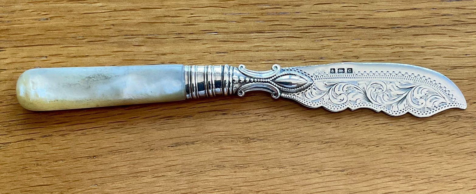 Vintage mother of pearl and sterling silver knives $14.95 each