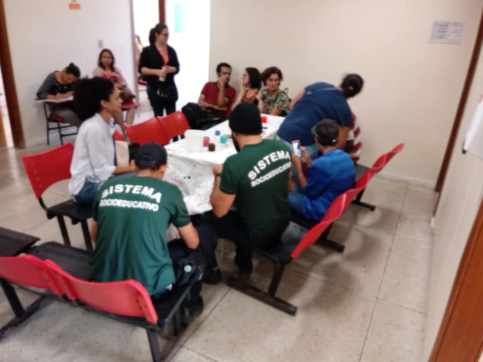 Instituto Undió - Um pedaço de tecido pode ser usado para...