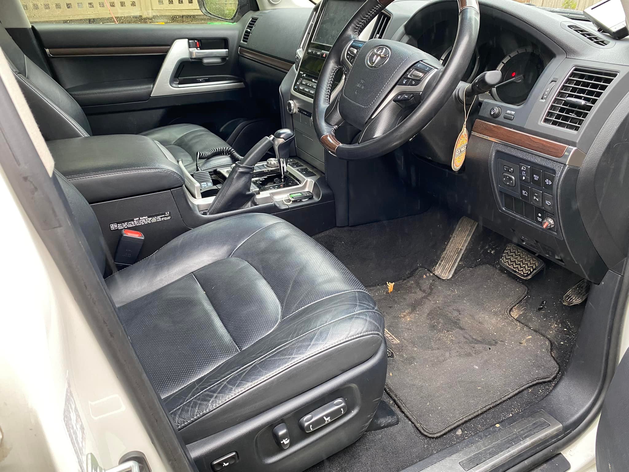 Here’s an interior detail done... - Gatesy’s Detailing | Facebook