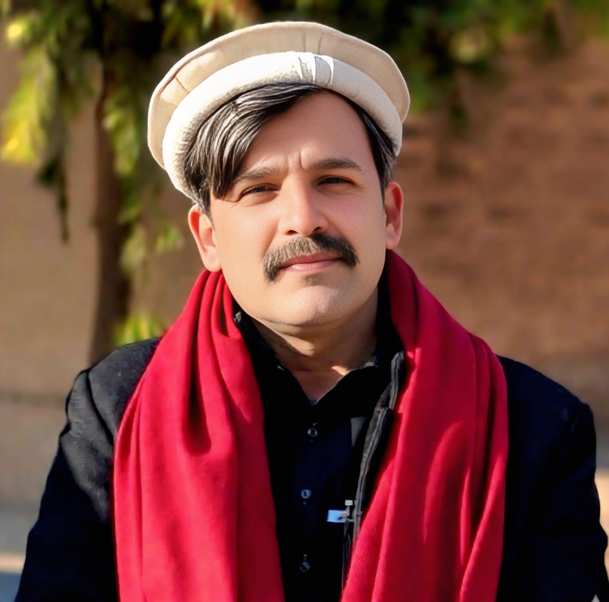 چونکہ اب خیبر پختونخوا کا کنٹرول وفاق... - Niaz Ali Khattak | Facebook