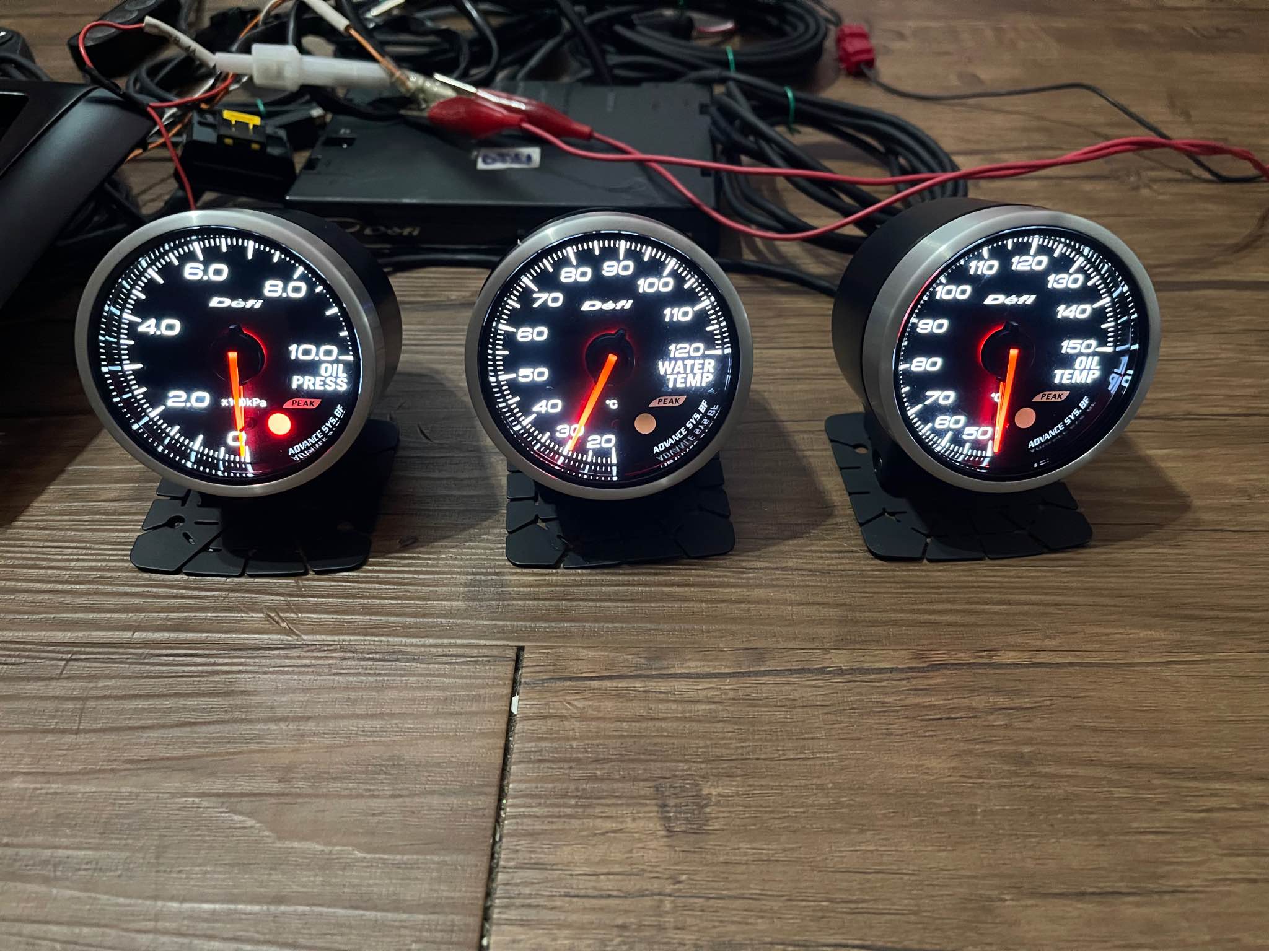 Defi Advance BF White. Defi Sports Display F. WT/OT/OP. Full set 