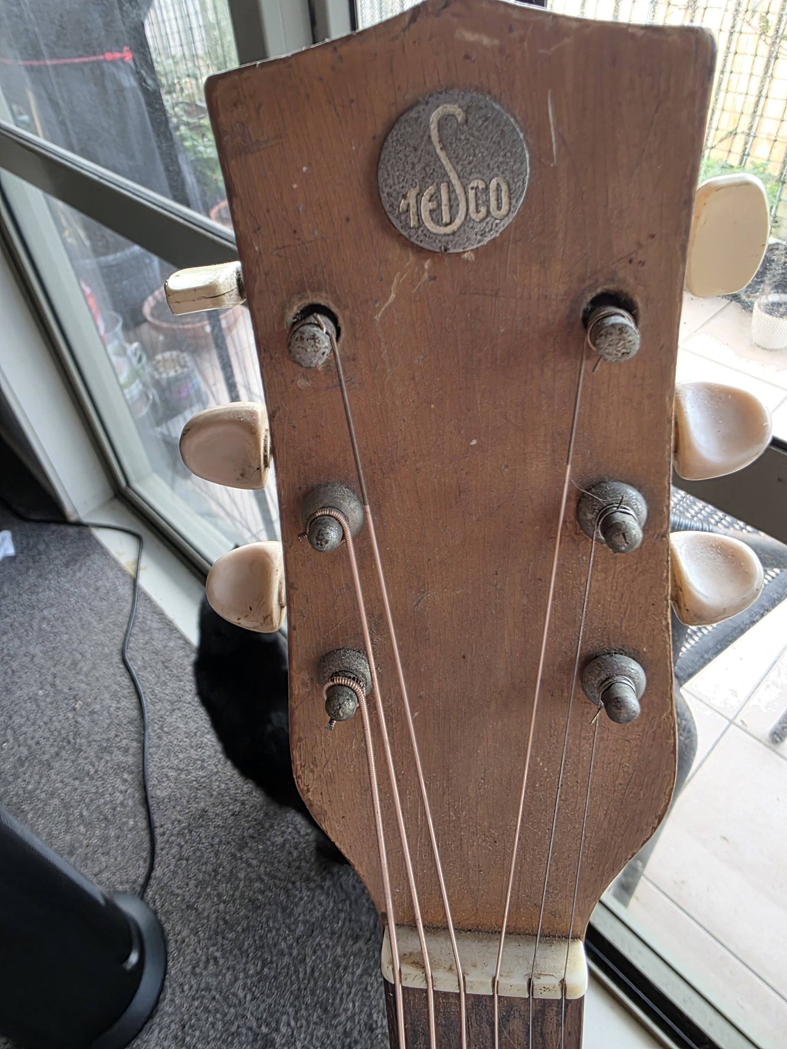 Identifying a vintage Teisco EP14 guitar model