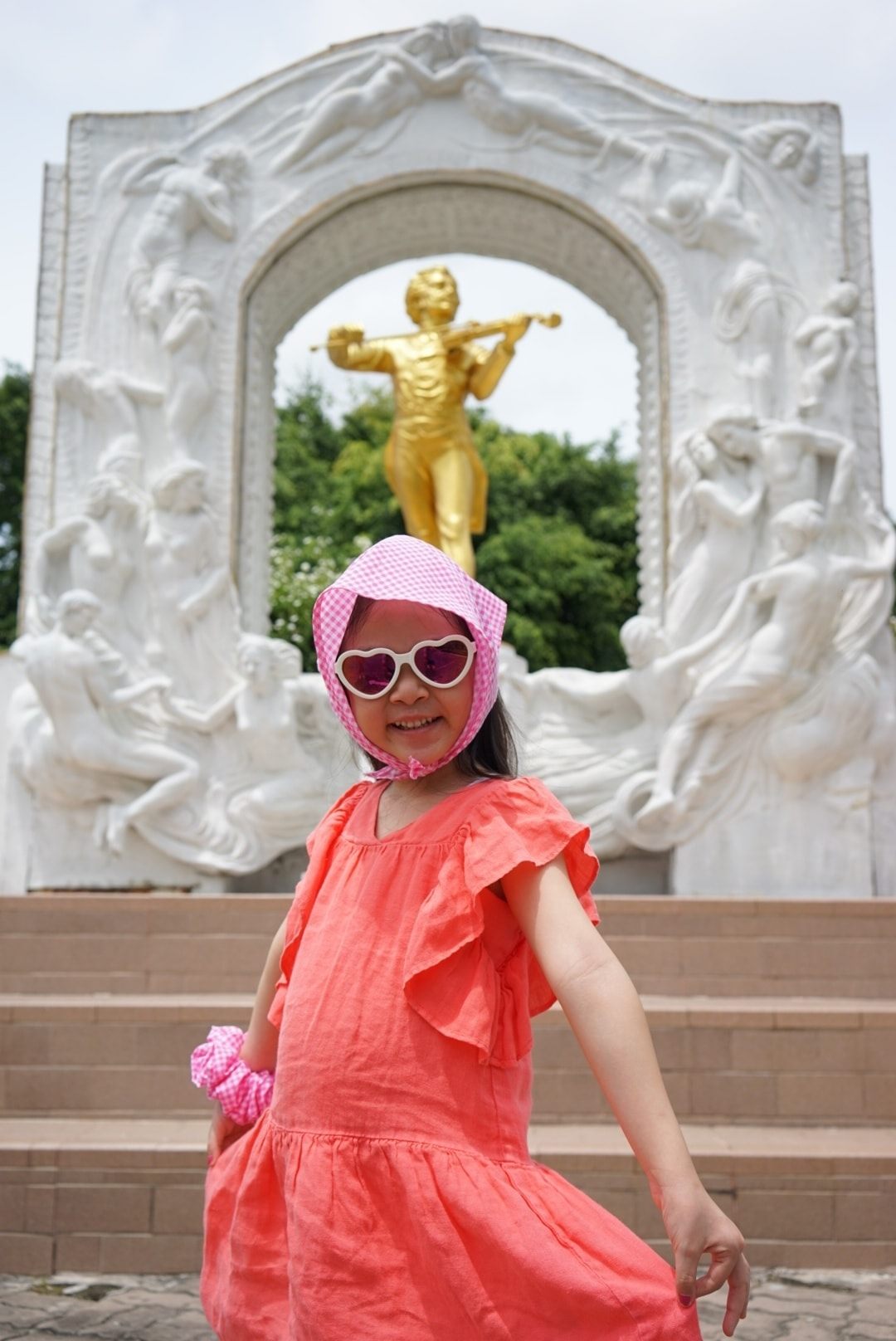 MONA Day - ทริปพัทยาของโมนา ไปต่างจังหวัดครั้งแรกหลัง... | Facebook