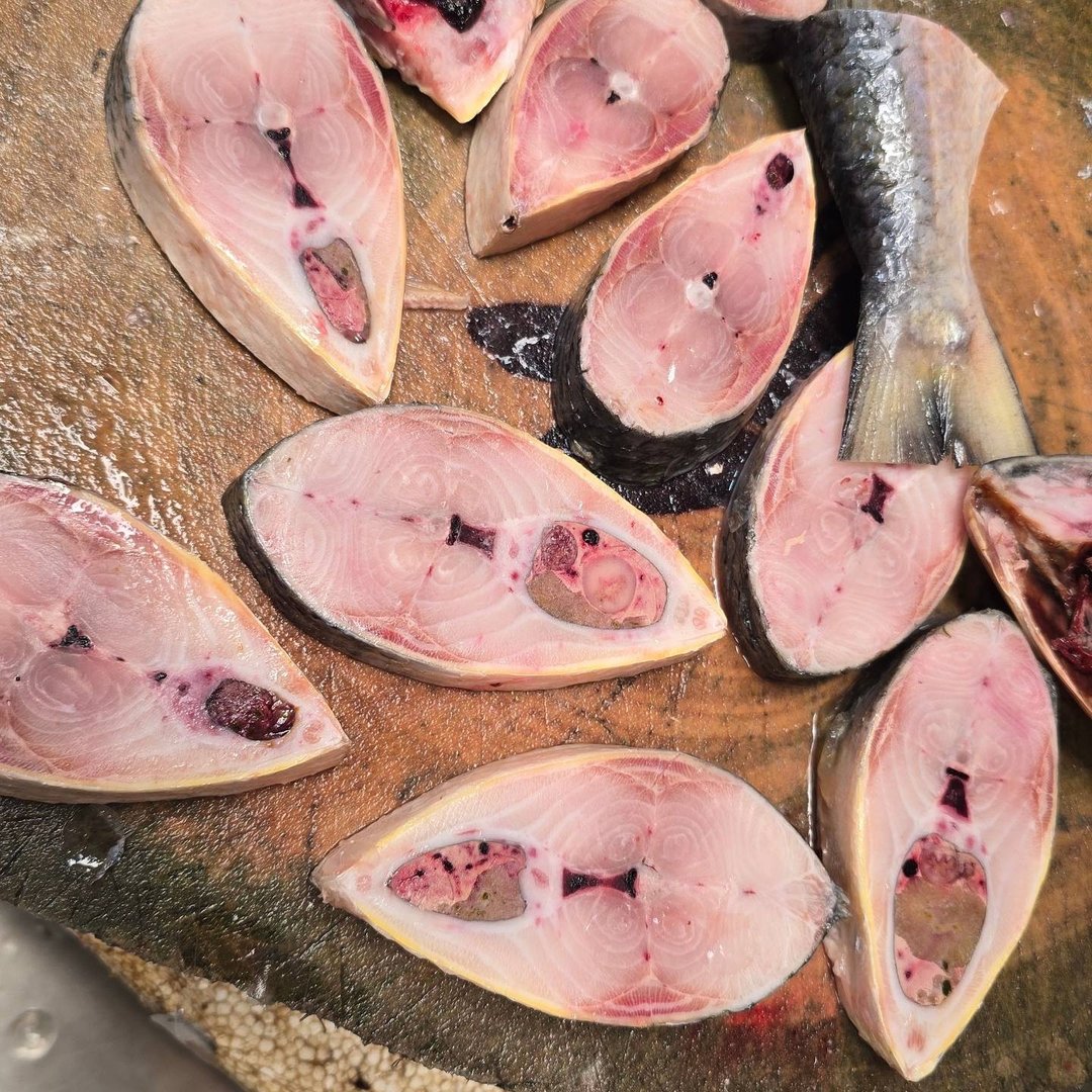 Catla fish🐠🐠 cutting🔪🔪 . #ᴠɪʀᴀʟᴘᴏsᴛ #trendingreels . #likeforfollow # ...