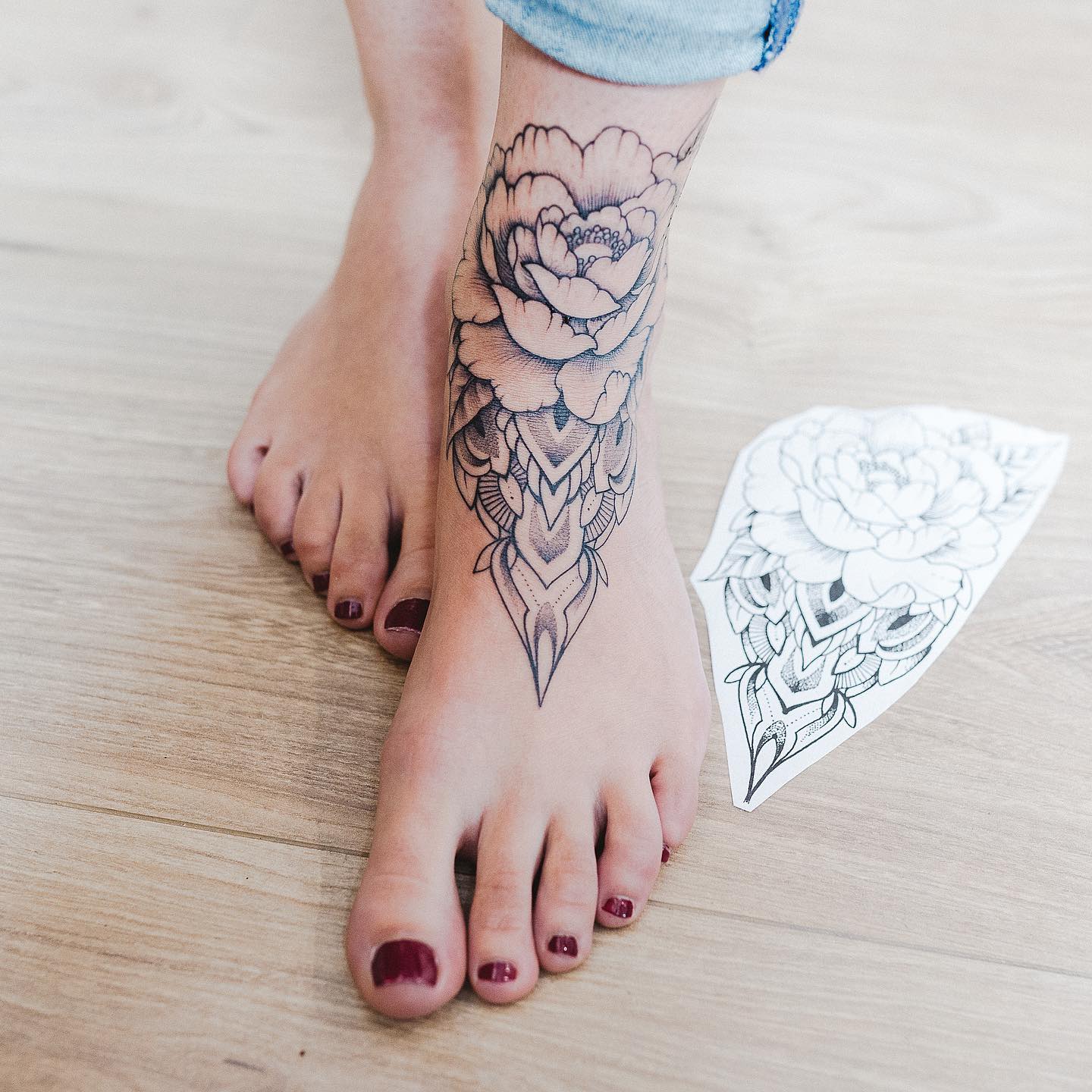 Mandala Pied Tatouage Cheville Femme