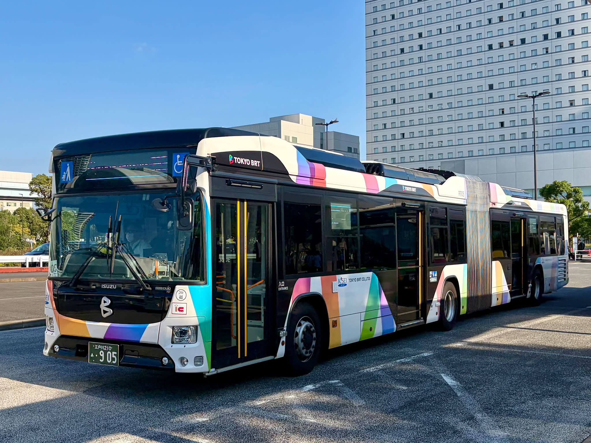 国鉄東名ハイウェイバス第1号車(保存車両) 国鉄専用型式 日野RA900P