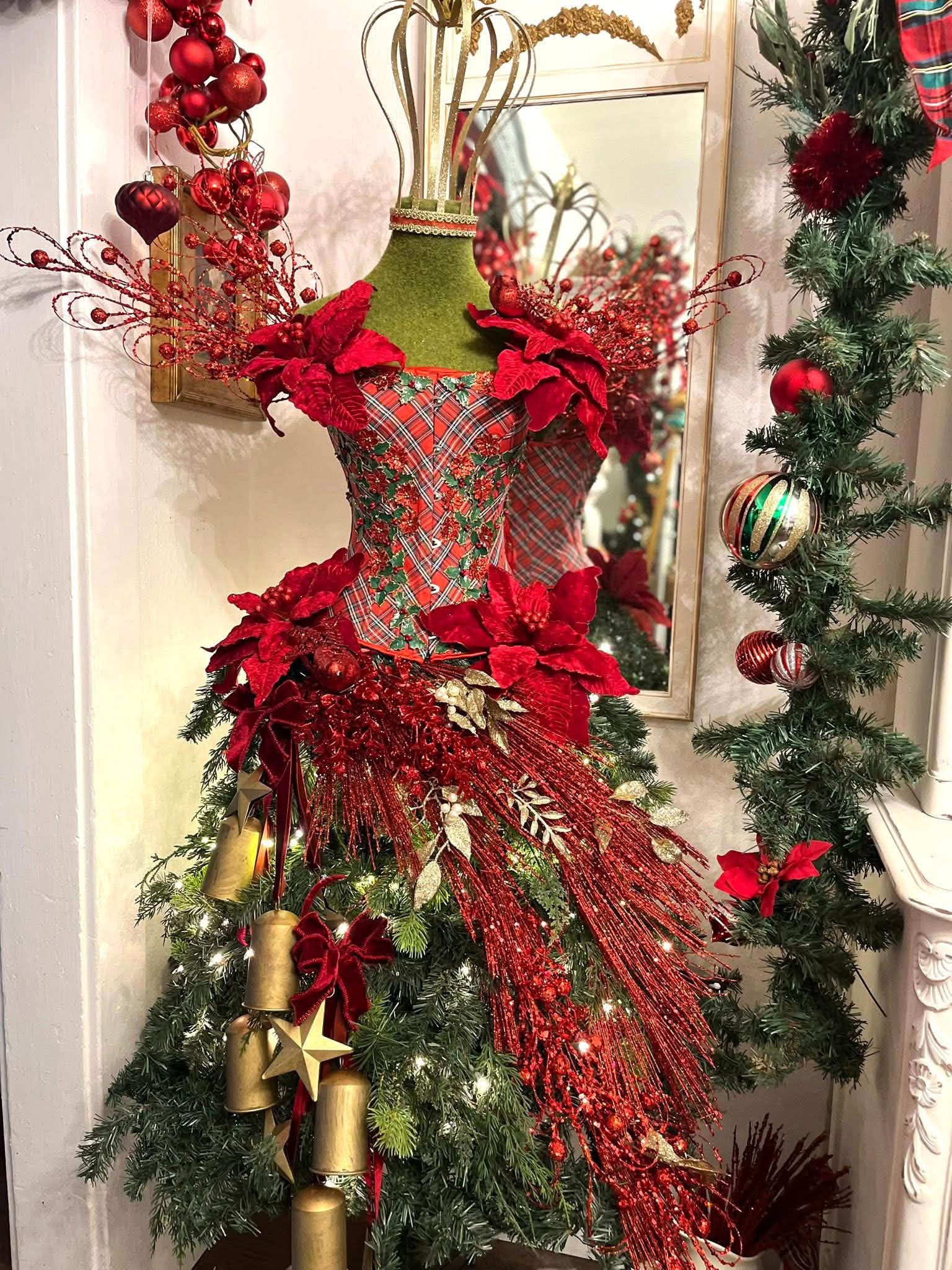 Zendaya-inspired red Christmas outfit for mannequin tree