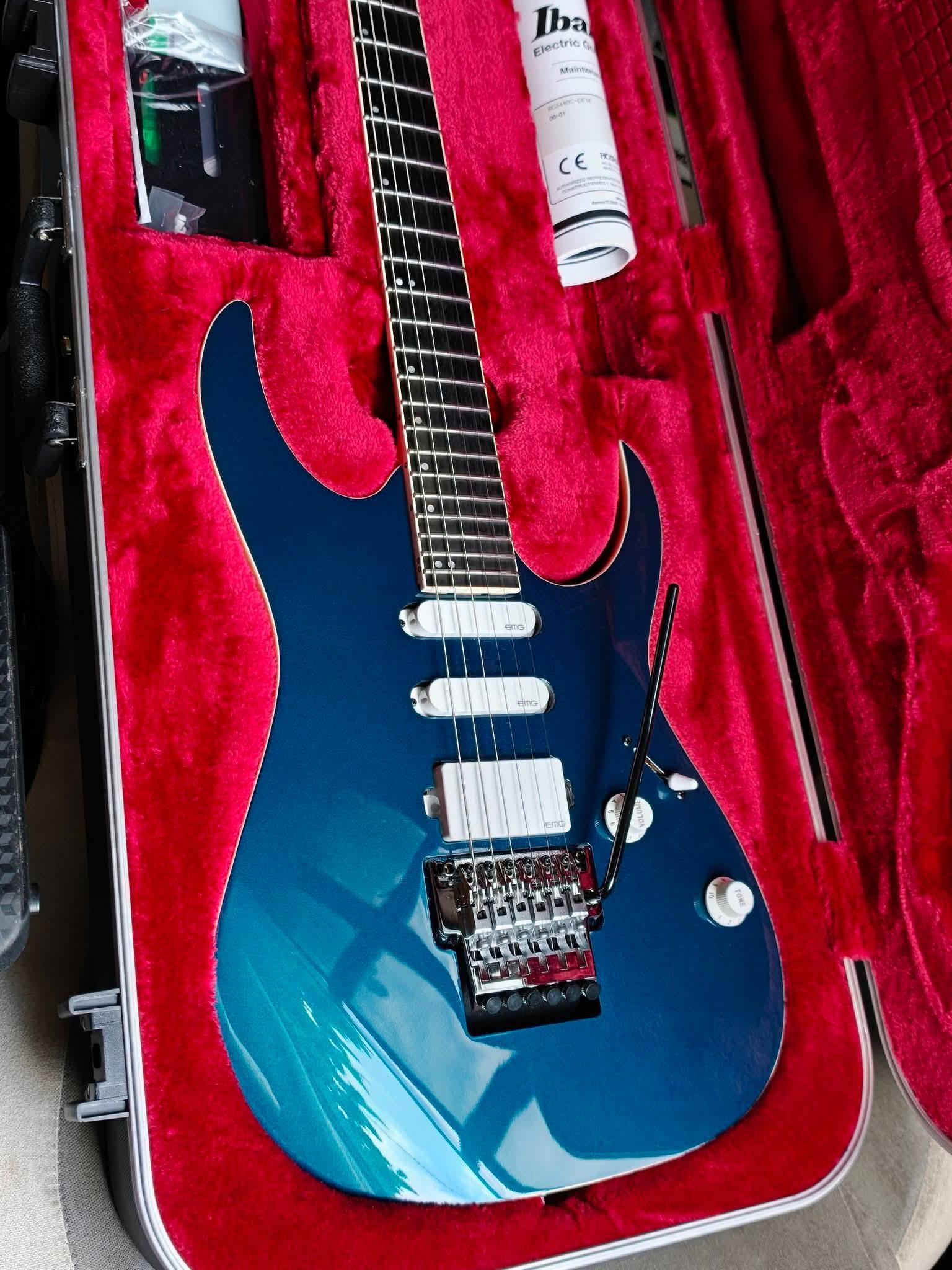 Ibanez prestige rg3070 green guitar collection