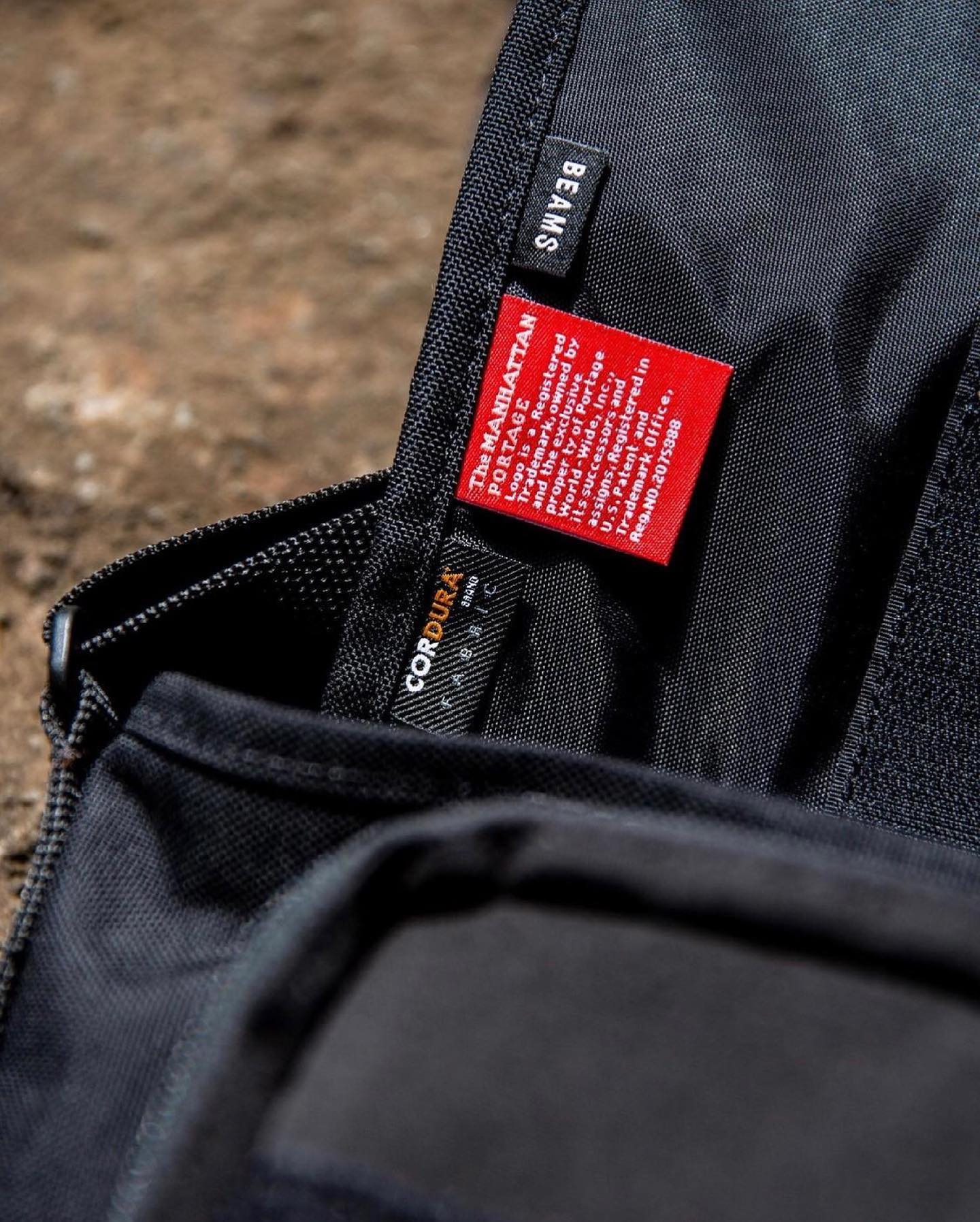 Pre order?? Line @Arigatobkk Manhattan Portage x BEAMS 