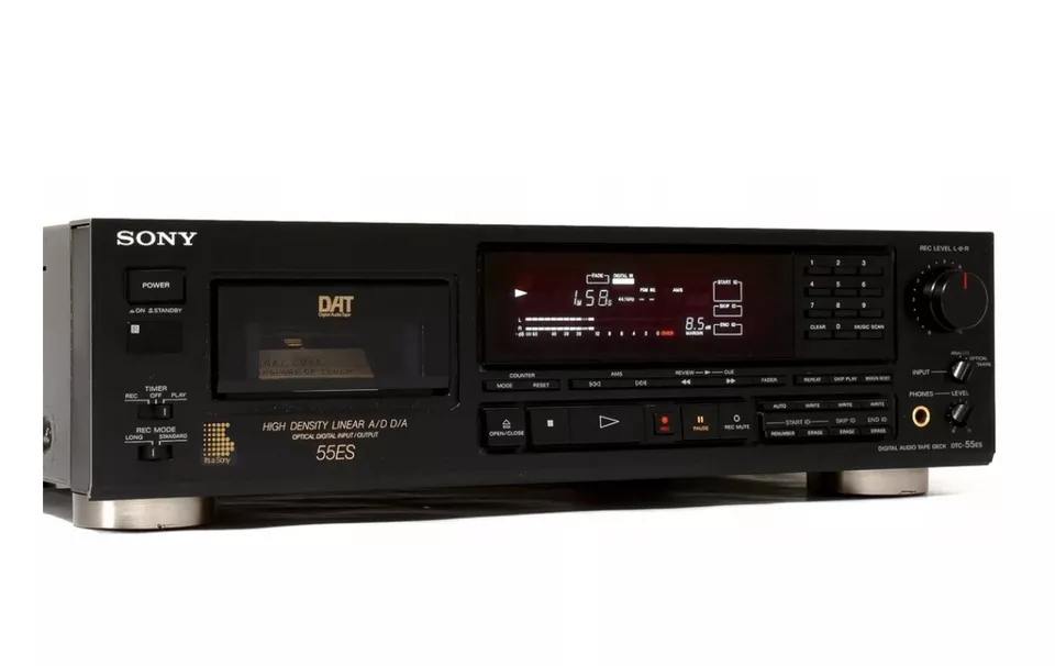 Sony High-End DAT Recorder DTC-55ES.