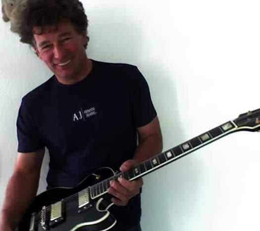 Sold). 1970s Avon Rose Morris, Les Paul copy, made in Japan. Model