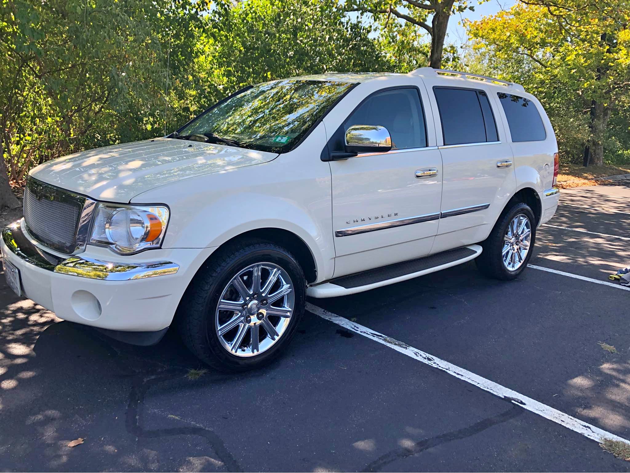 2008 Chrysler Aspen · Limited Sport Utility 4D
