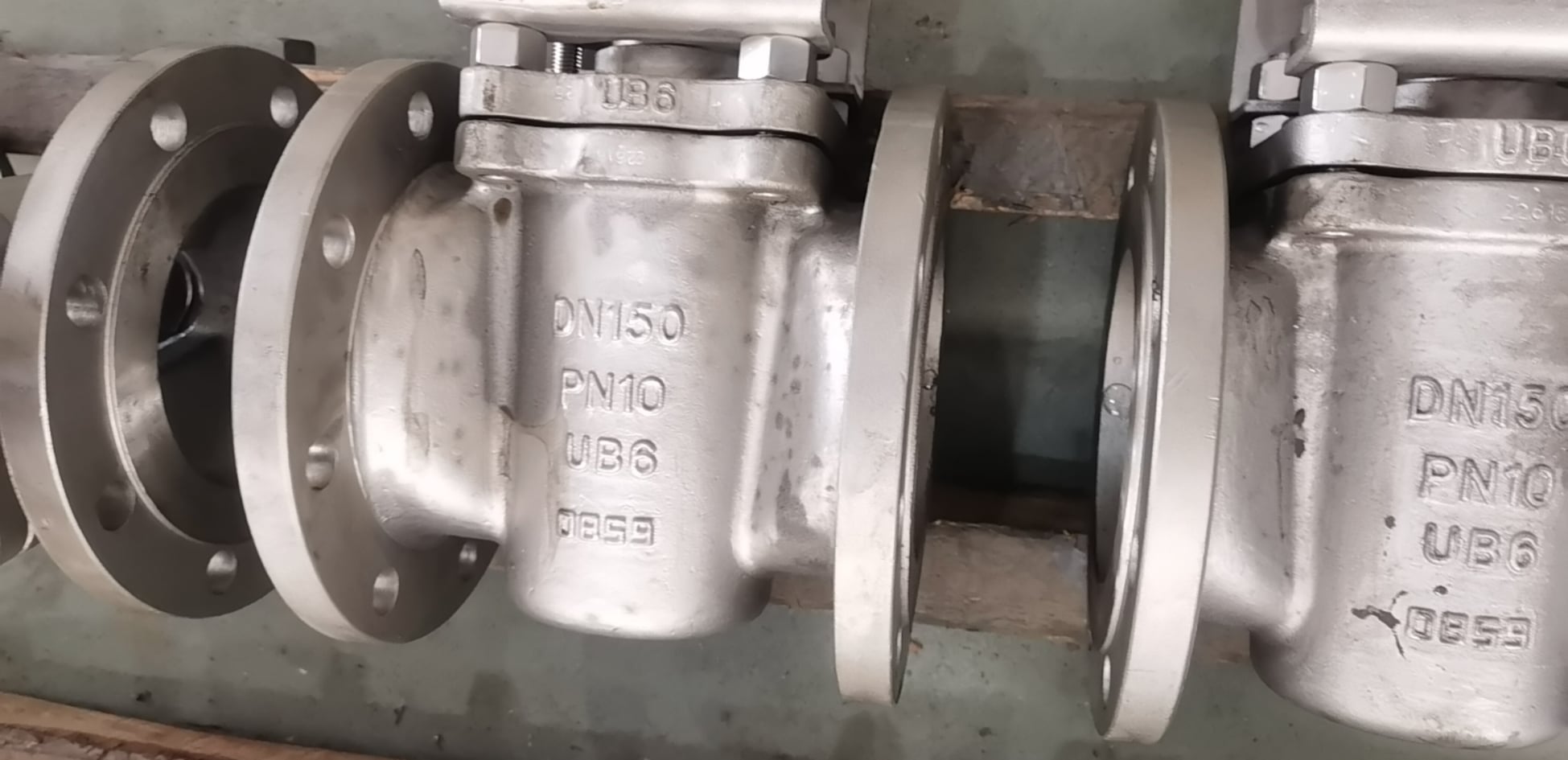 Pishon Valve