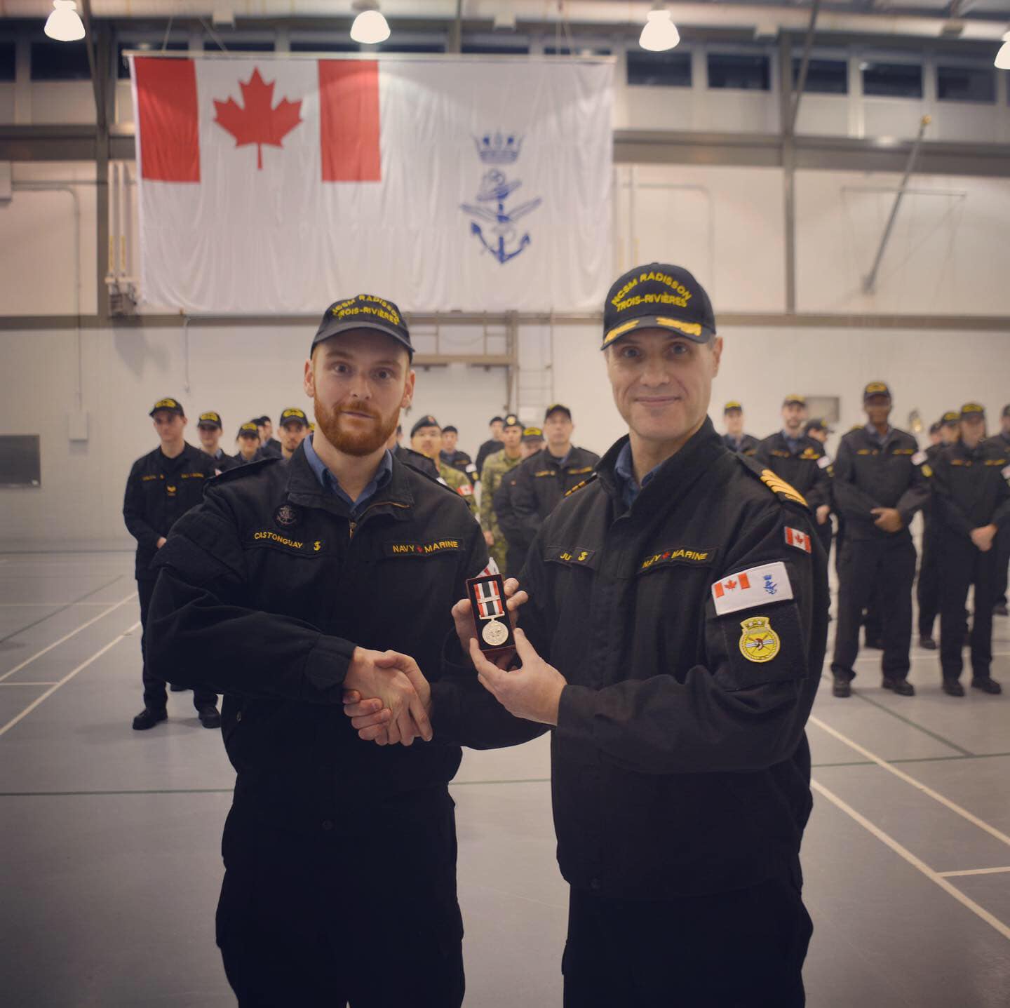 NCSM Radisson / HMCS Radisson - FÉLICITATIONS🍾 à Matelot de 1re classe ...