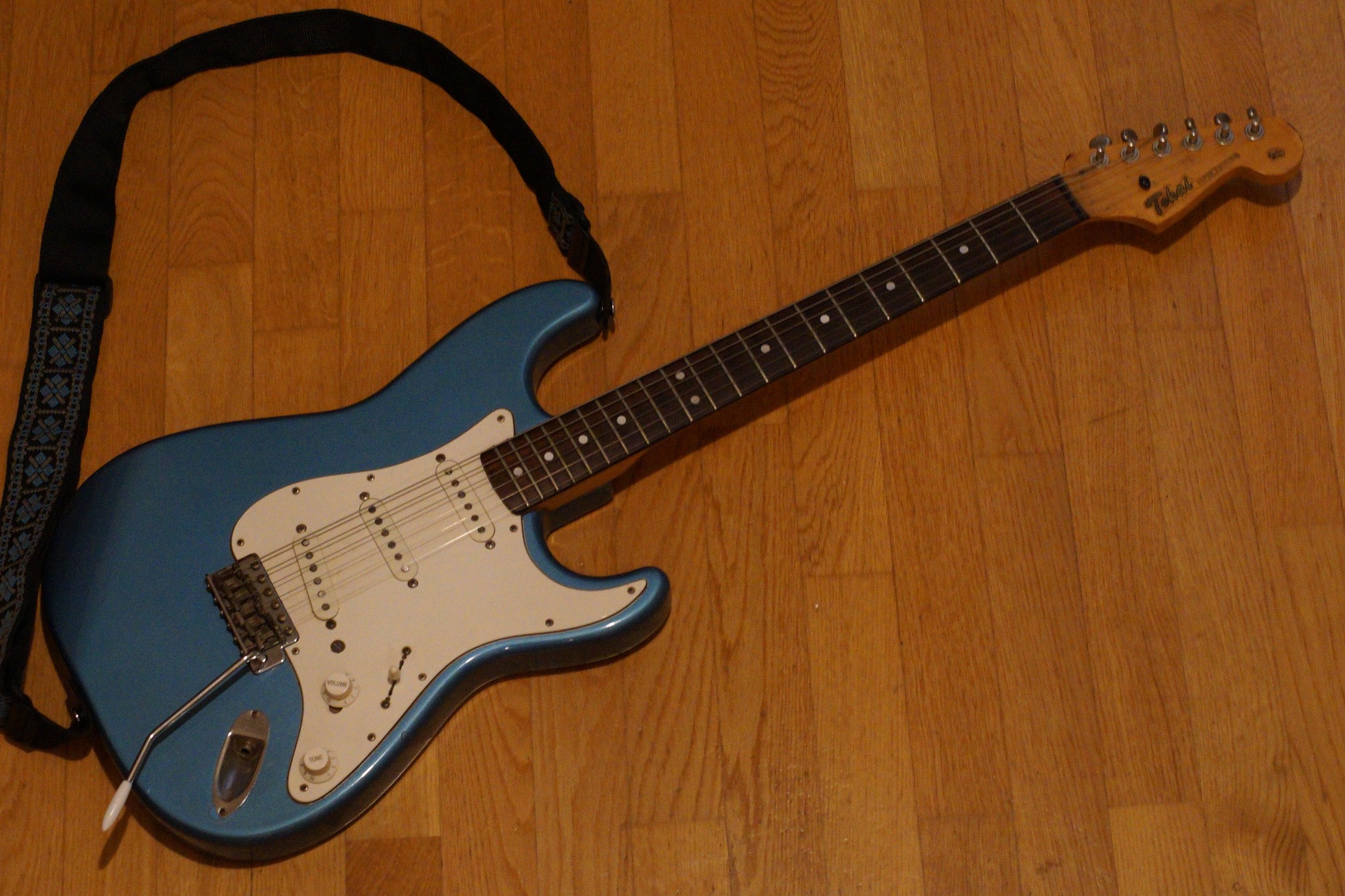 1987 Tokai SD653 Custom Edition Model. Nice Dark R/W Slab-Board