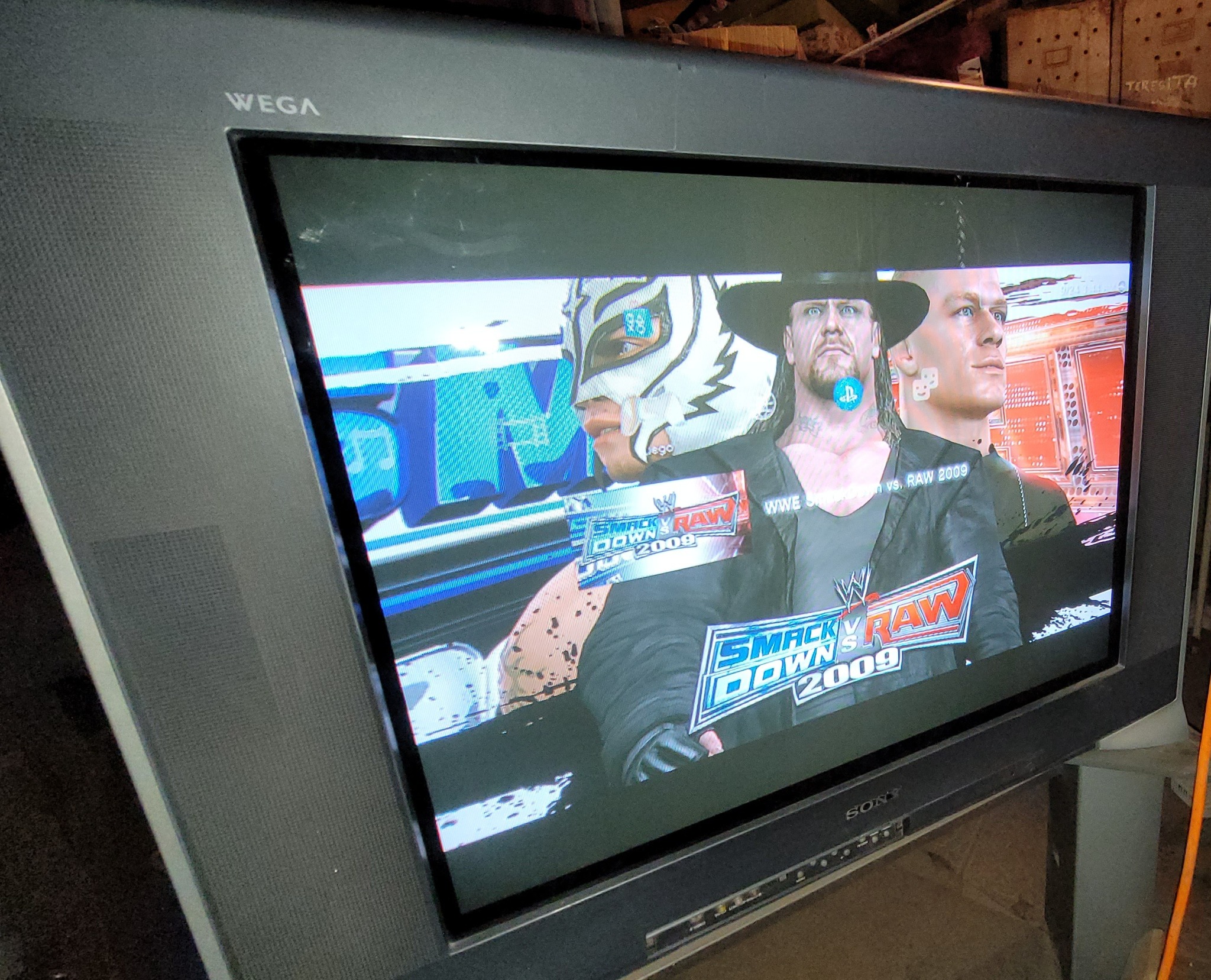 PS3 black bars on CRT TV via HDMI?