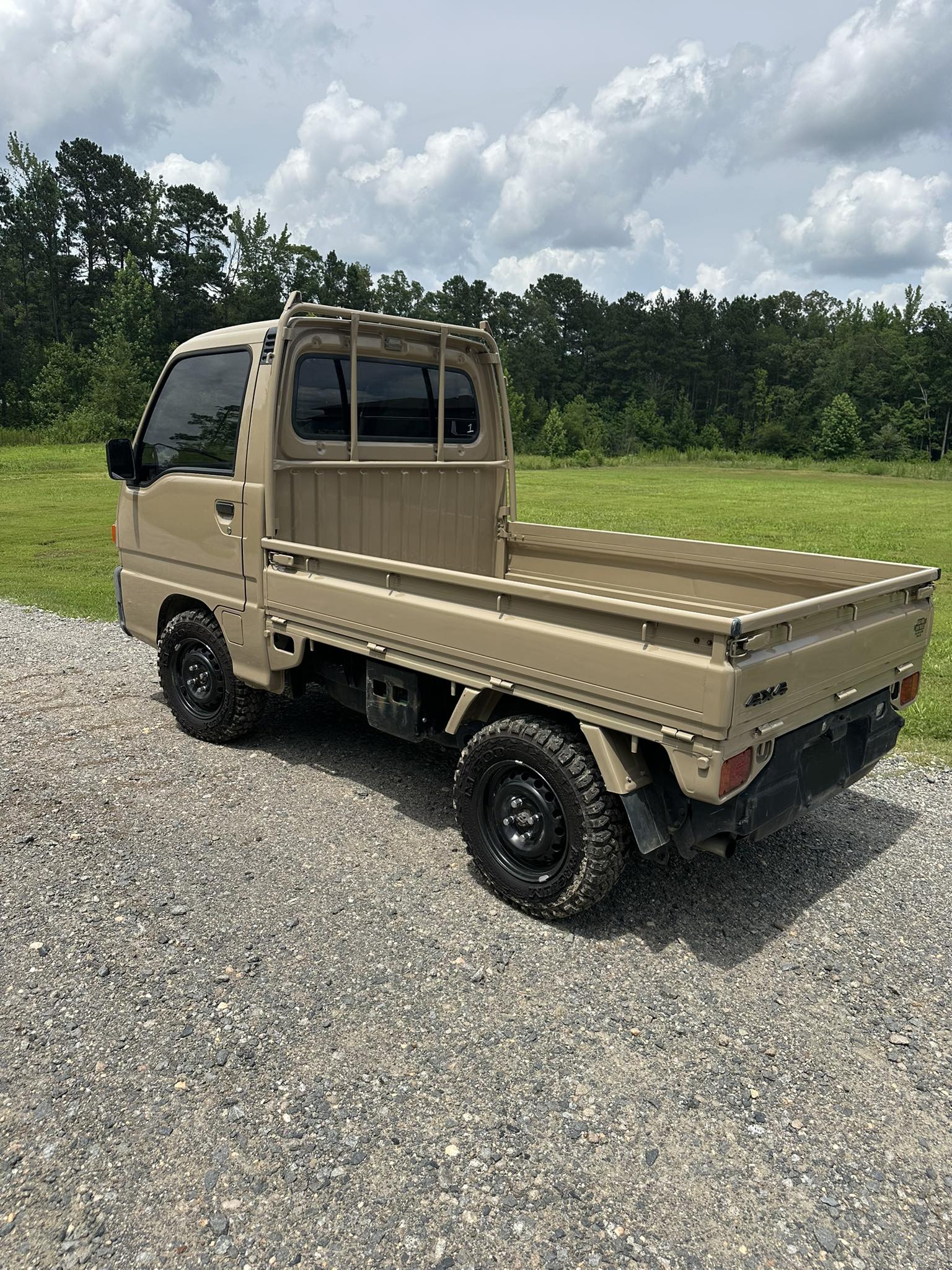 サンバー 4wd ac 1996 Subaru Sambar. A/C, 4x4, standard transmission and way fun!