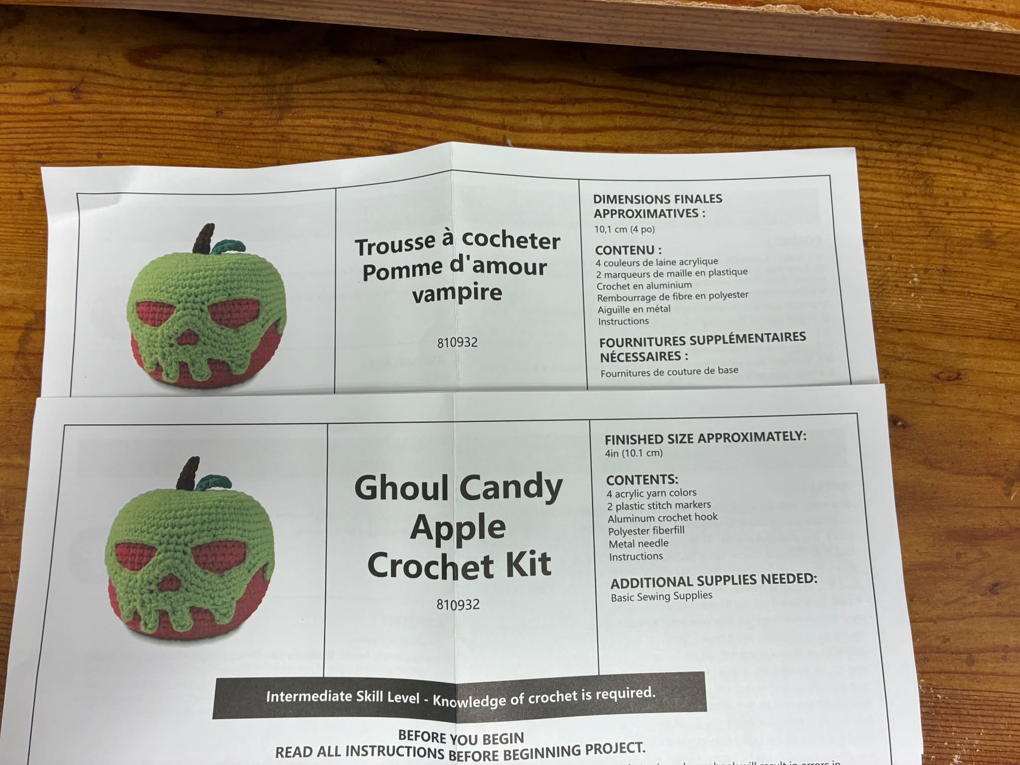 Ghoul Candy Apple or Pomme d'amour vampire crochet kit review