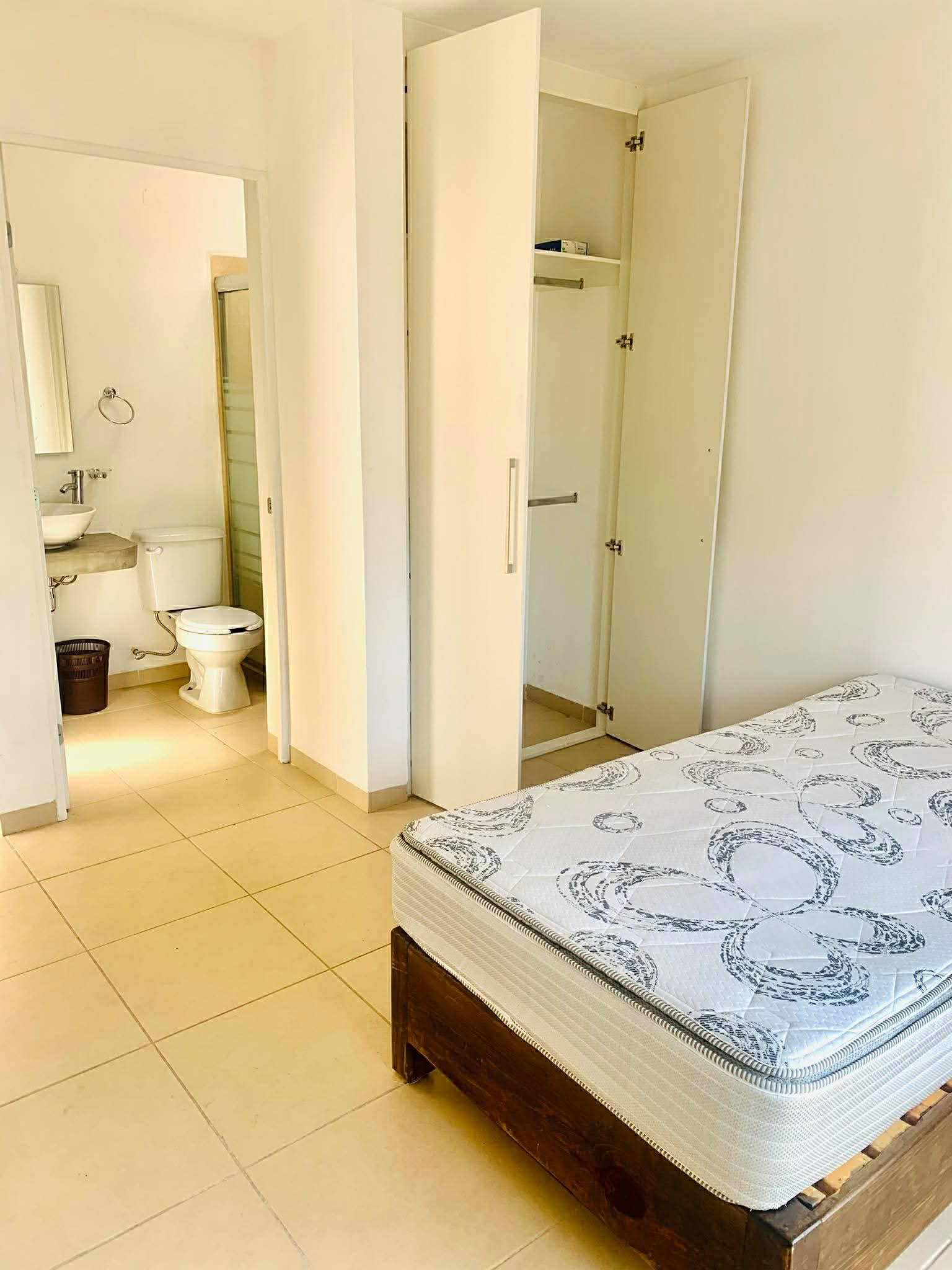Renta De Cuartos Con Bao