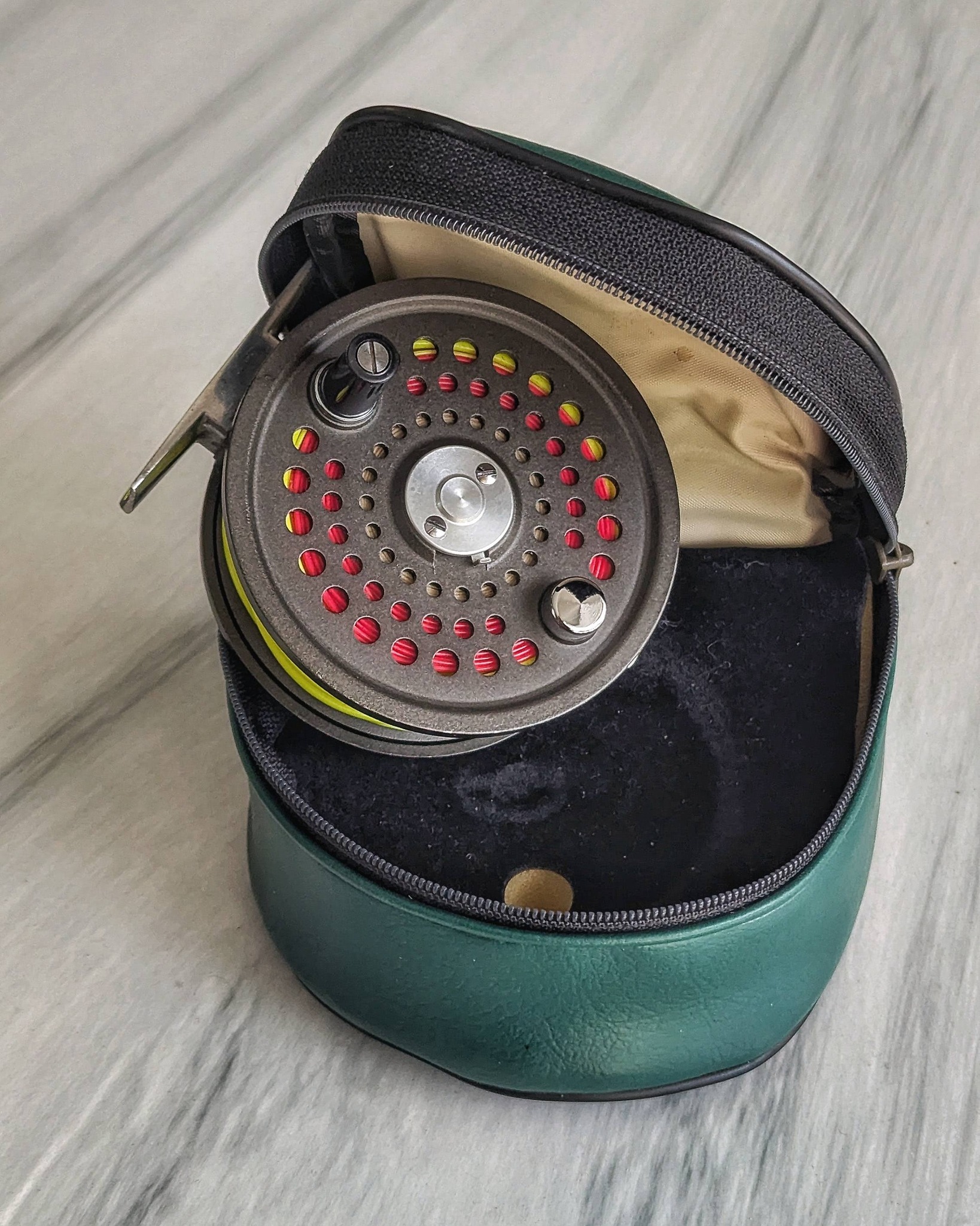 8 9 weight fly reel SLT 7/8/9 Fishing a fully caged frame also eliminates thin running line Best 8 Wt Fly Reel