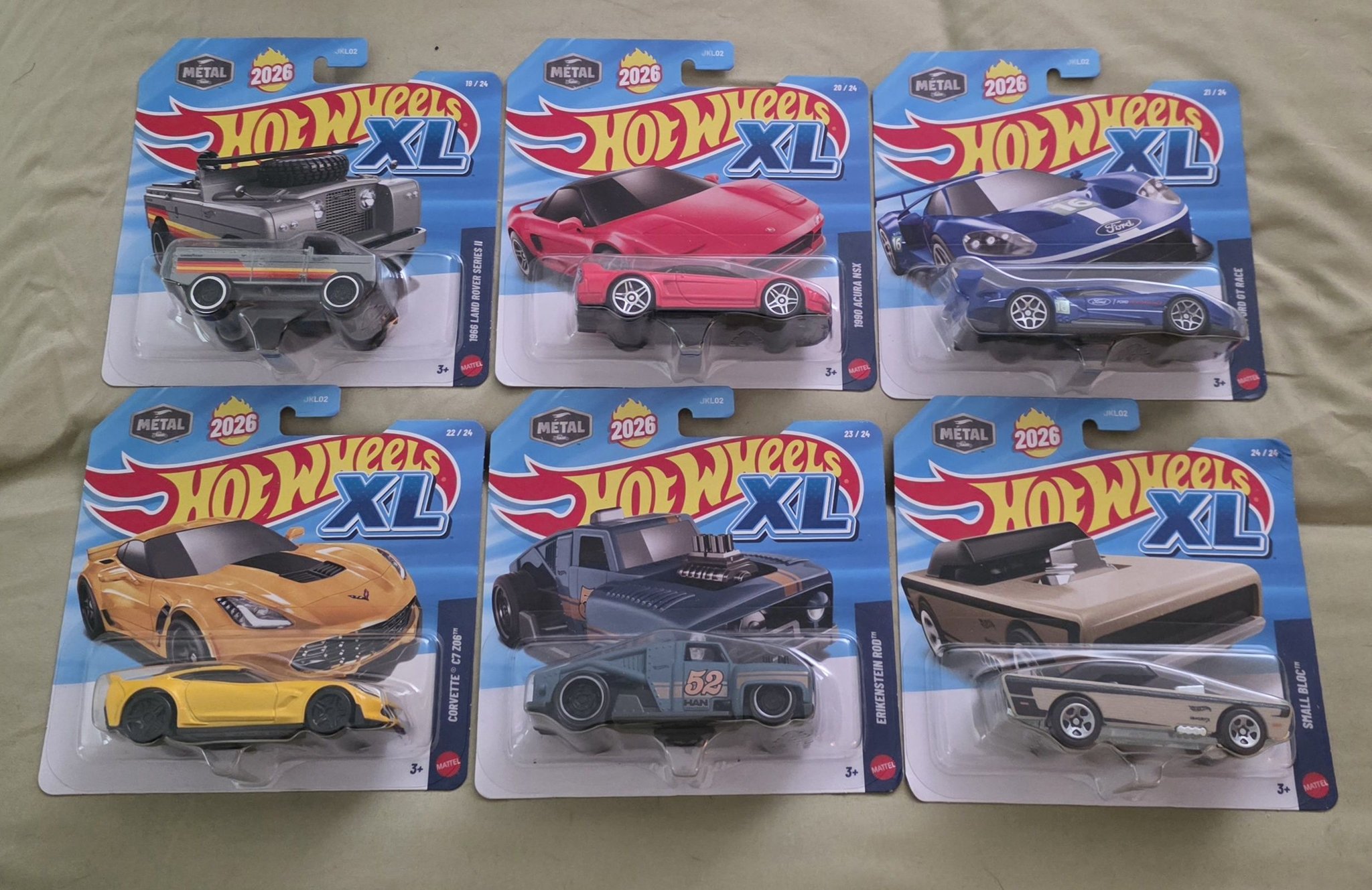 Found the new new, now I have all 24. Anyone else have all the XL's?