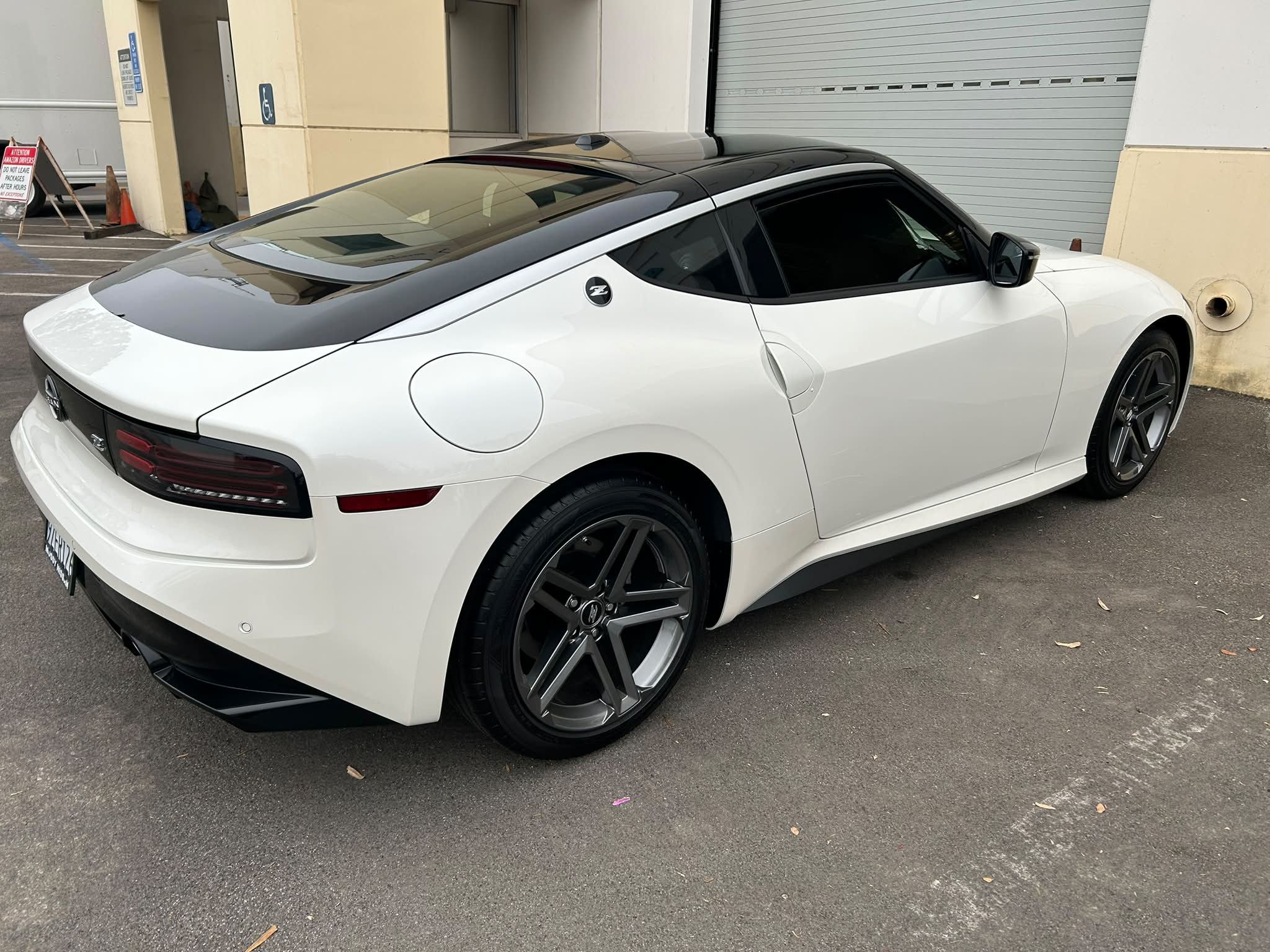 What aftermarket parts are available for the Nissan Z?
