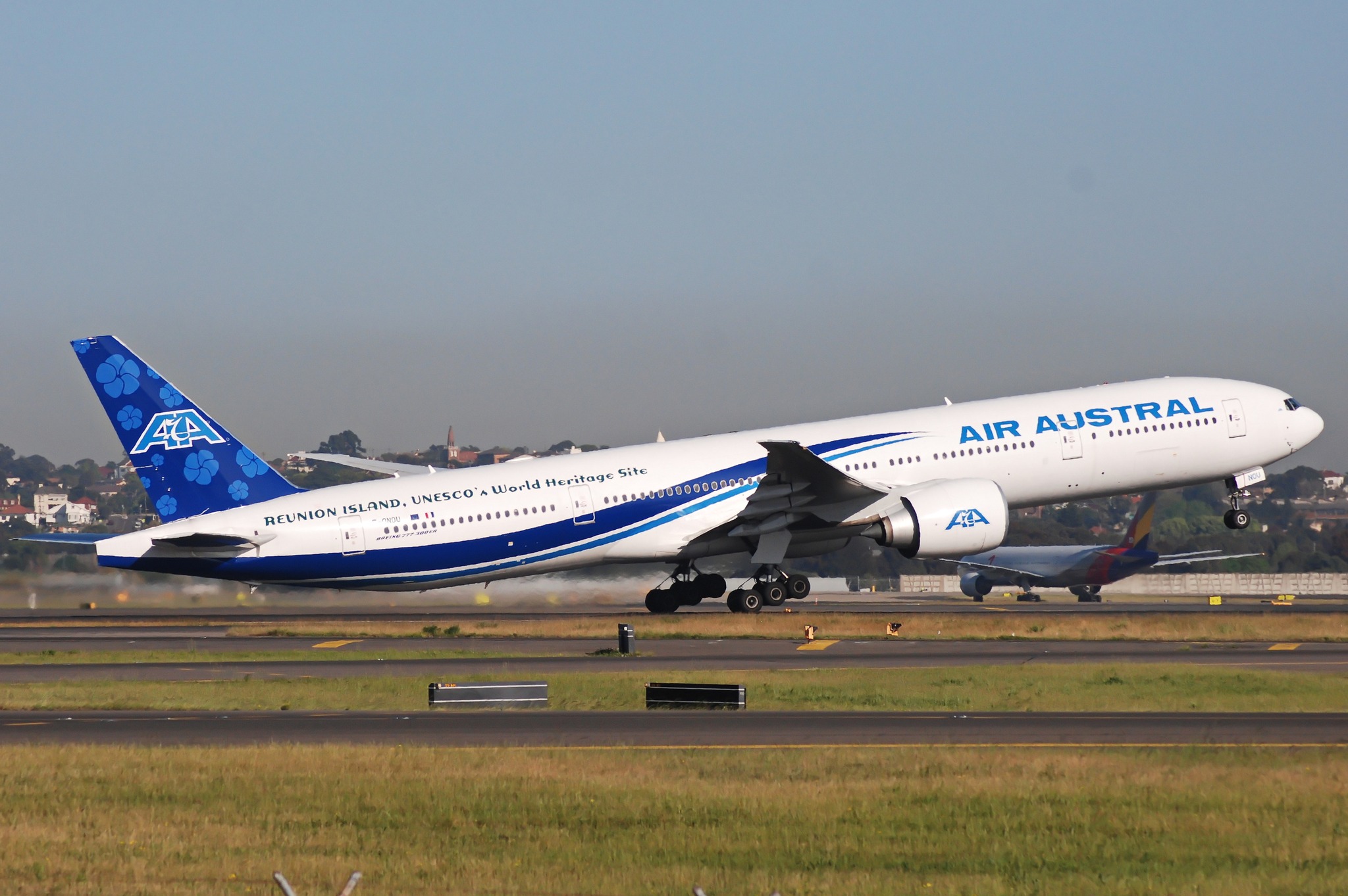 蔵出画像。JA742A（登録記号）ANA・全日空 Boeing 777-200ER。札幌新
