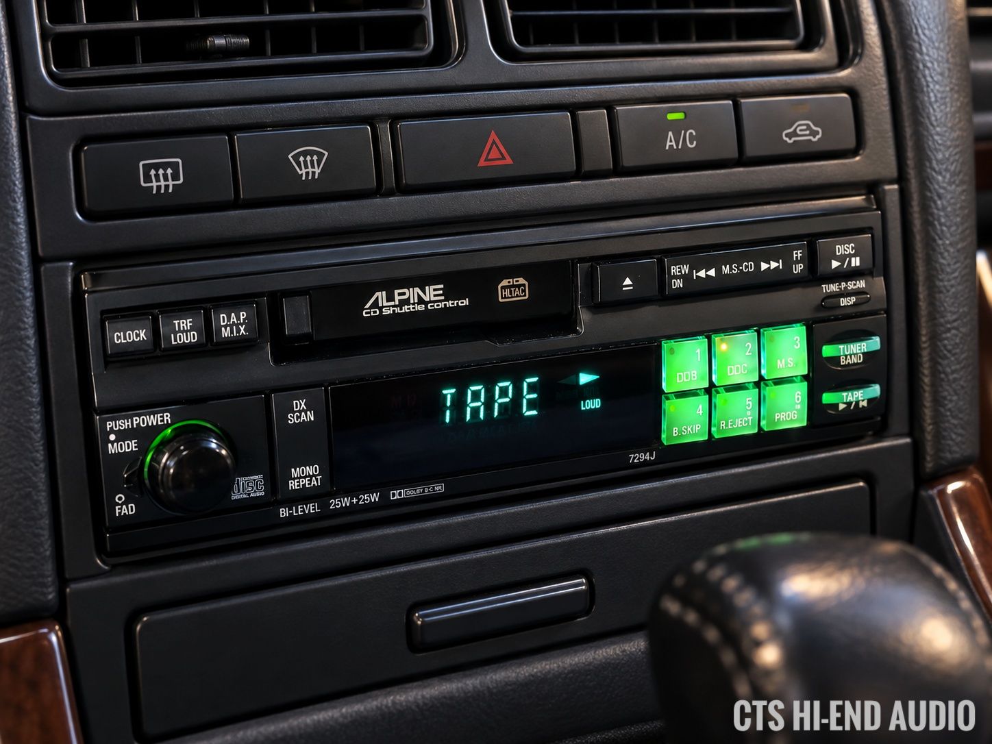 ALPINE カーオーディオ 7294J Alpine 7294j car stereo with classic tape display