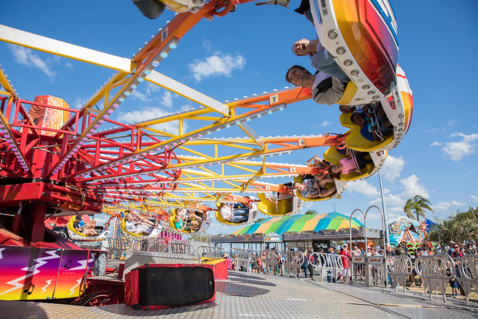 🎡 AMUSEMENT RIDES 🎡 Get... - Vietjet Redcliffe KiteFest | Facebook