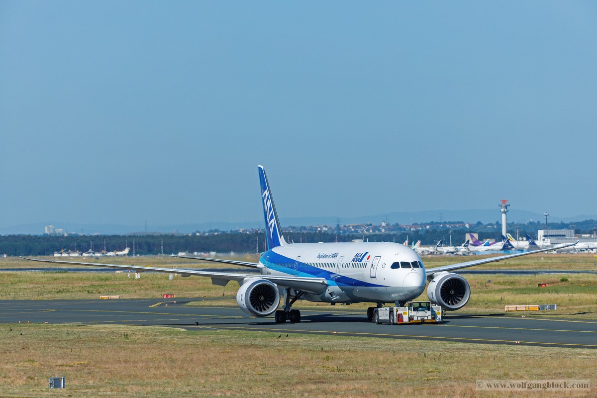 蔵出画像。JA708A（登録記号）ANA・全日空 Boeing 777-200ER。2021年2