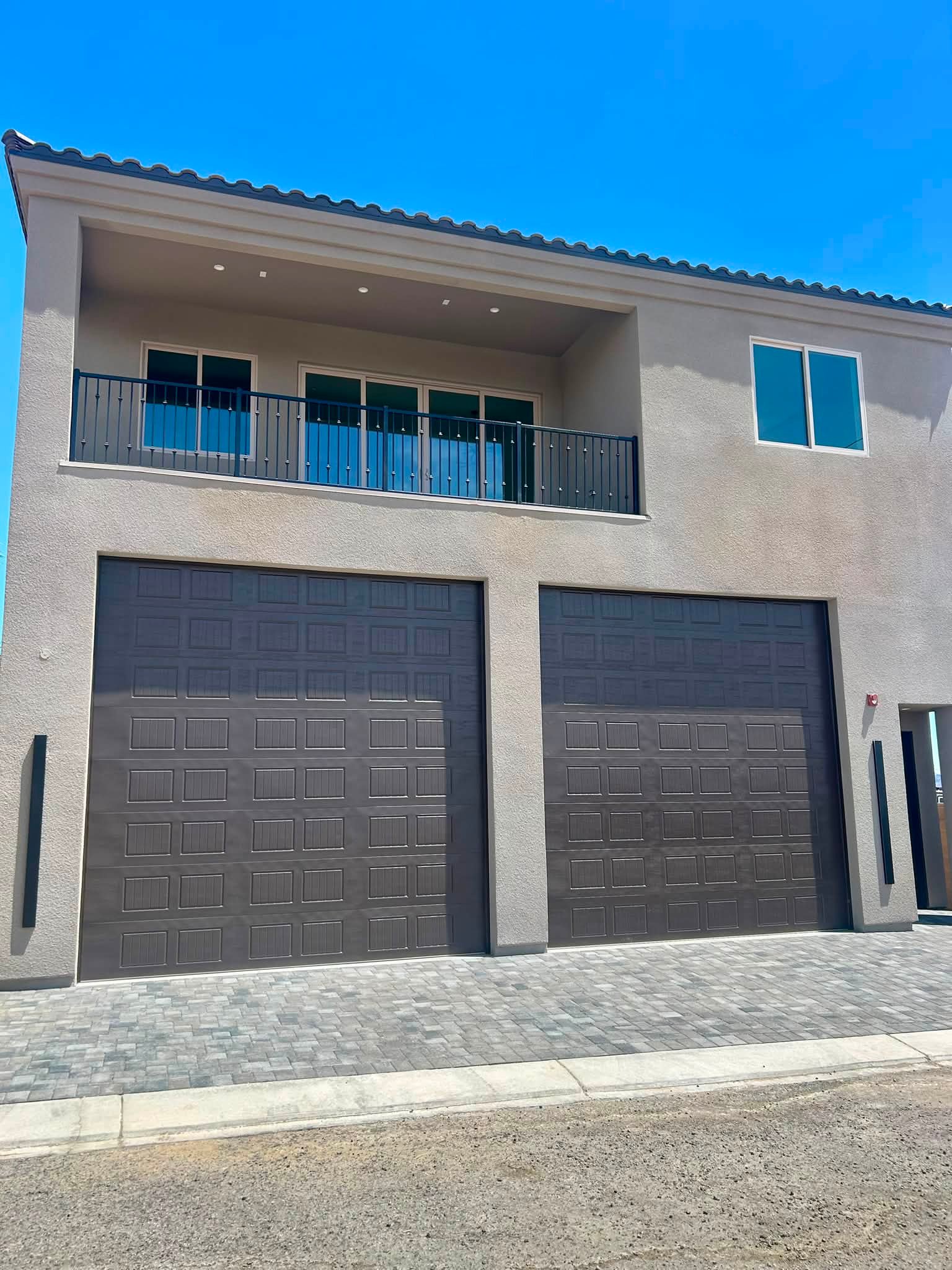 ★garage★　アリゾナ 👀 garage goals!! Who wants to come see it? 928-234-5616 call or