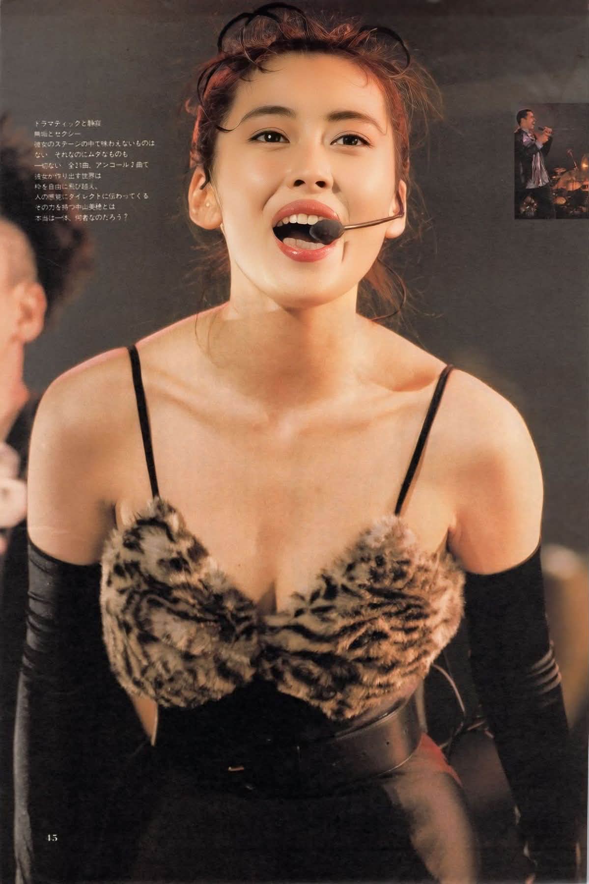2026年5月新番1. 中島美雪1995年香港演唱會紀念版（限量1500套） 2. 德