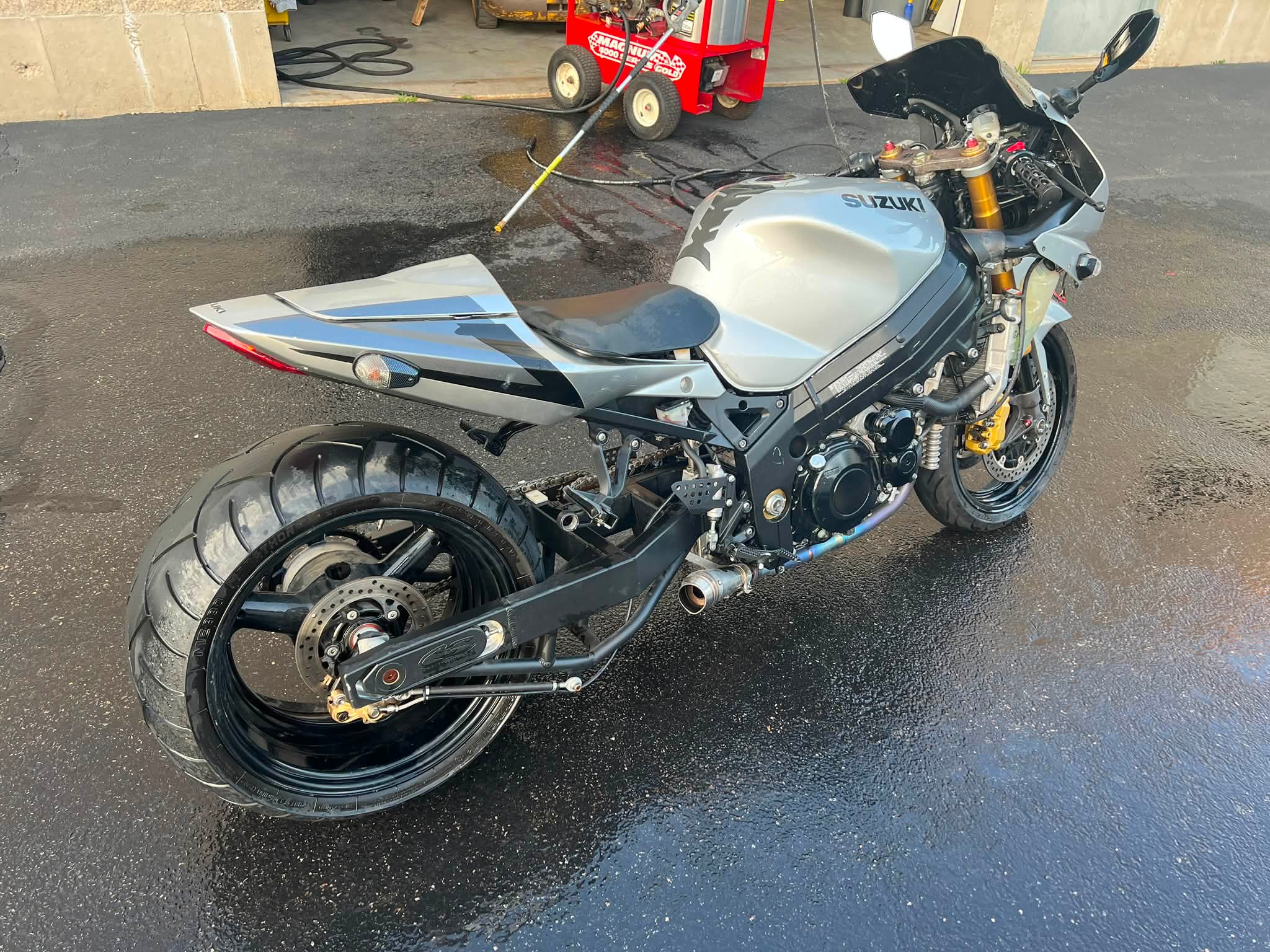 What could I get for a 2001 zx7r ? 9700 miles clean title less